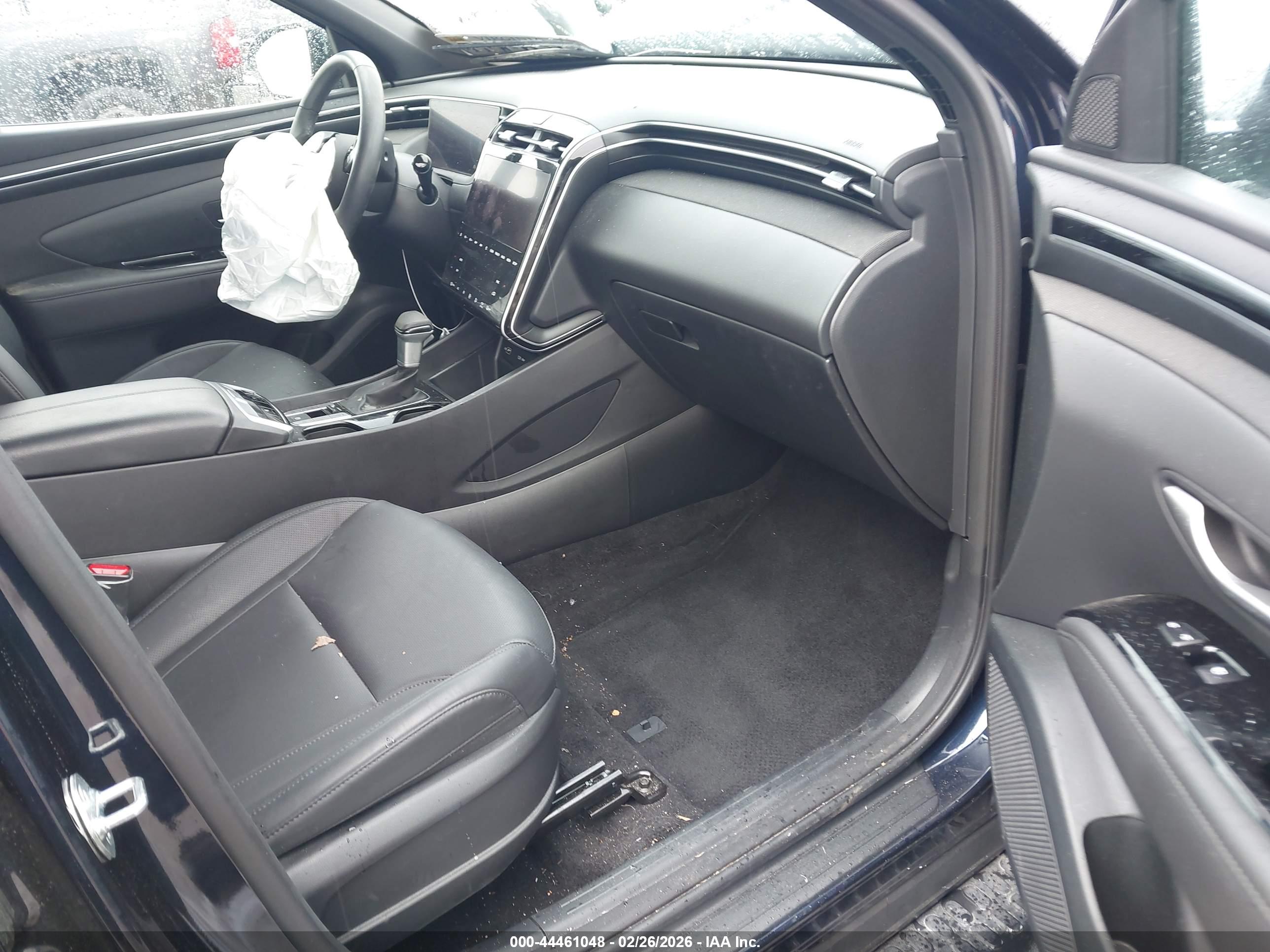 HYUNDAI TUCSON image 5