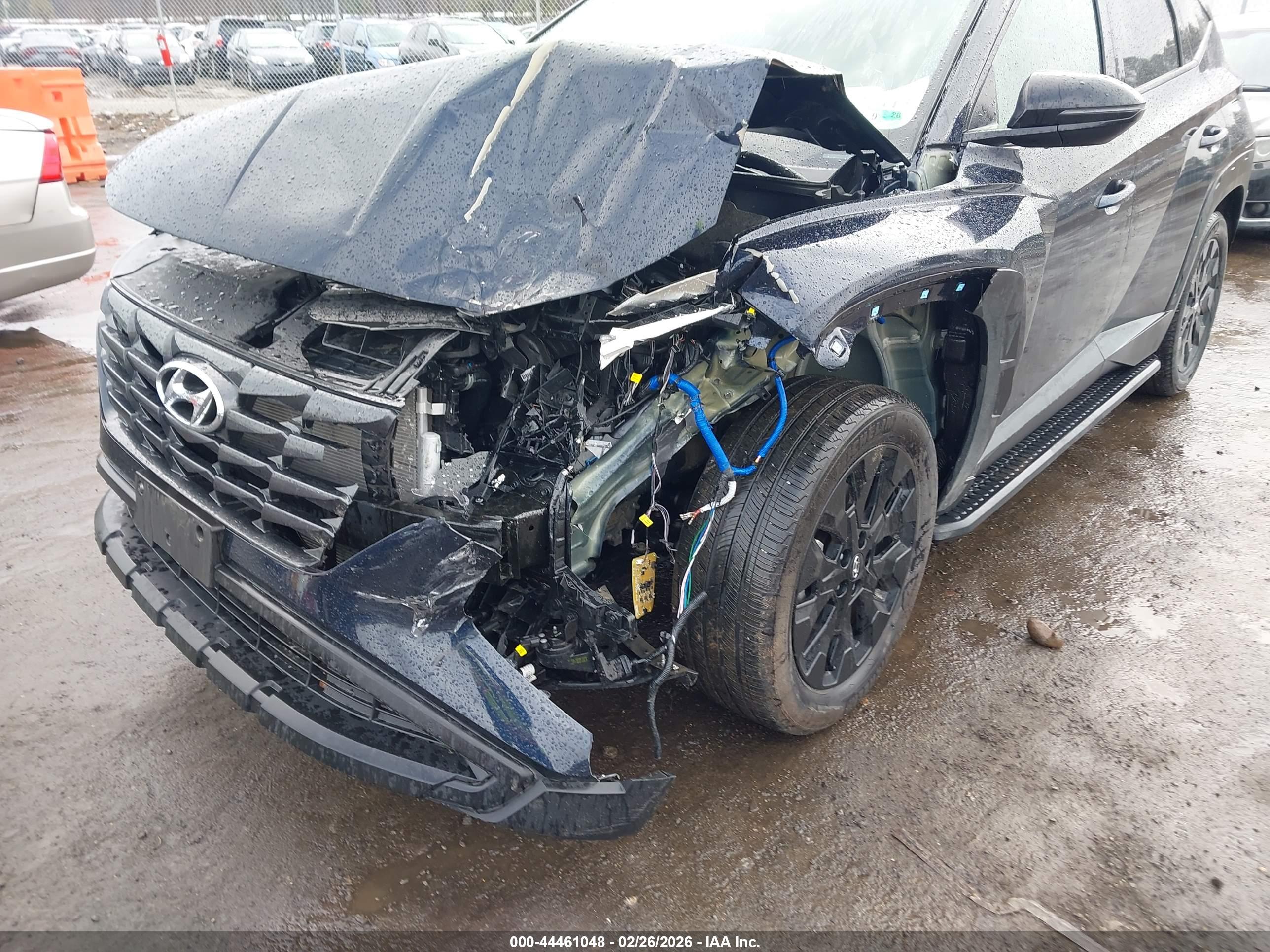 HYUNDAI TUCSON image 6