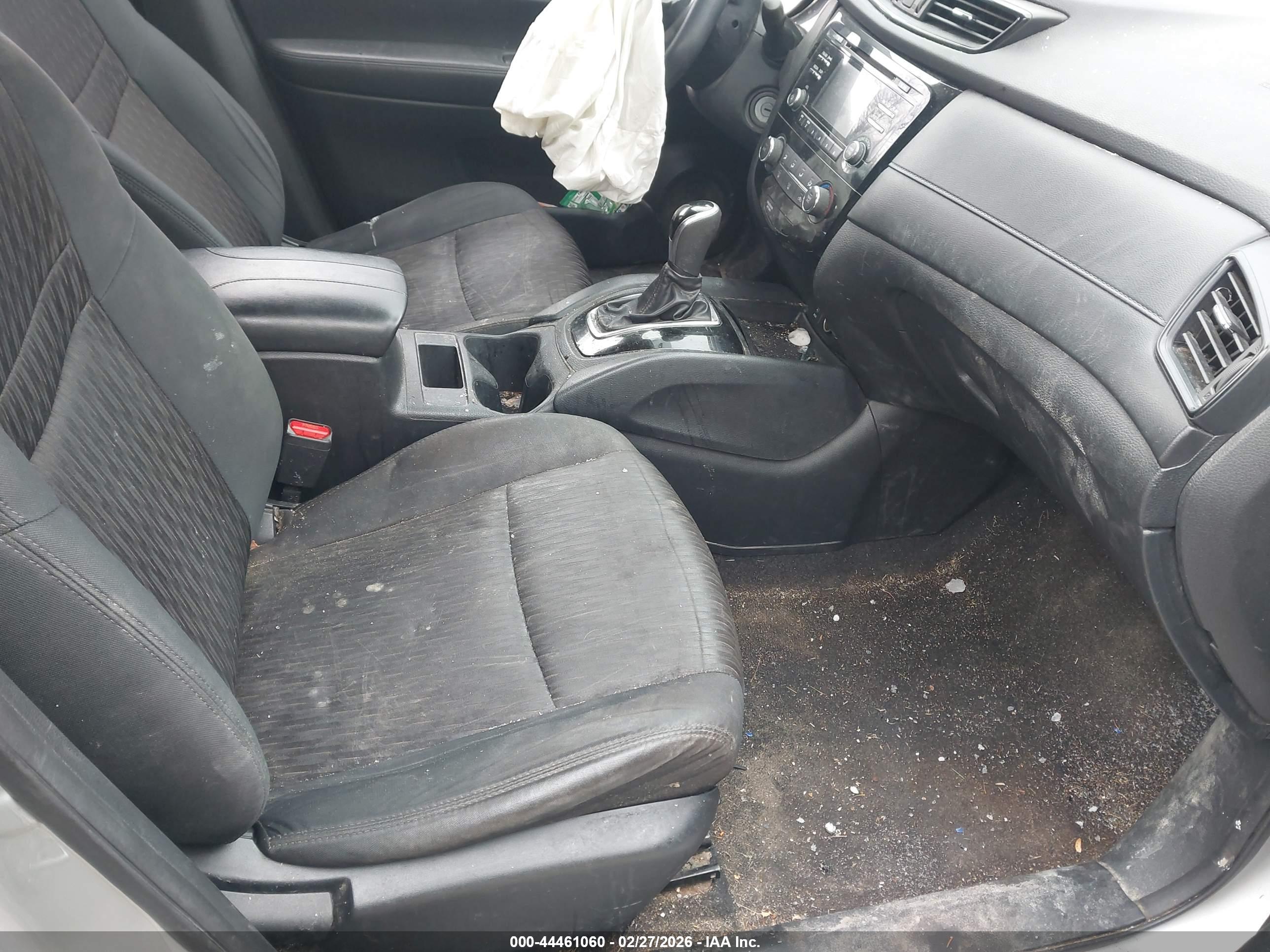 NISSAN ROGUE image 5