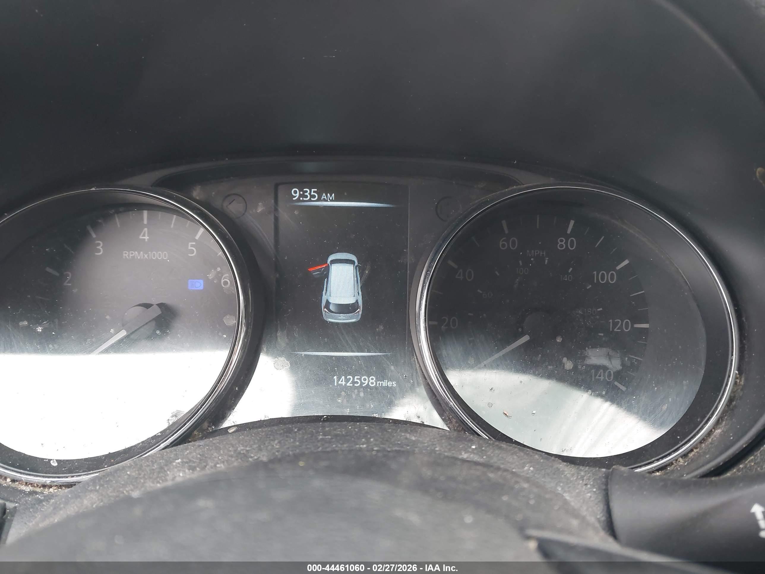 NISSAN ROGUE image 7