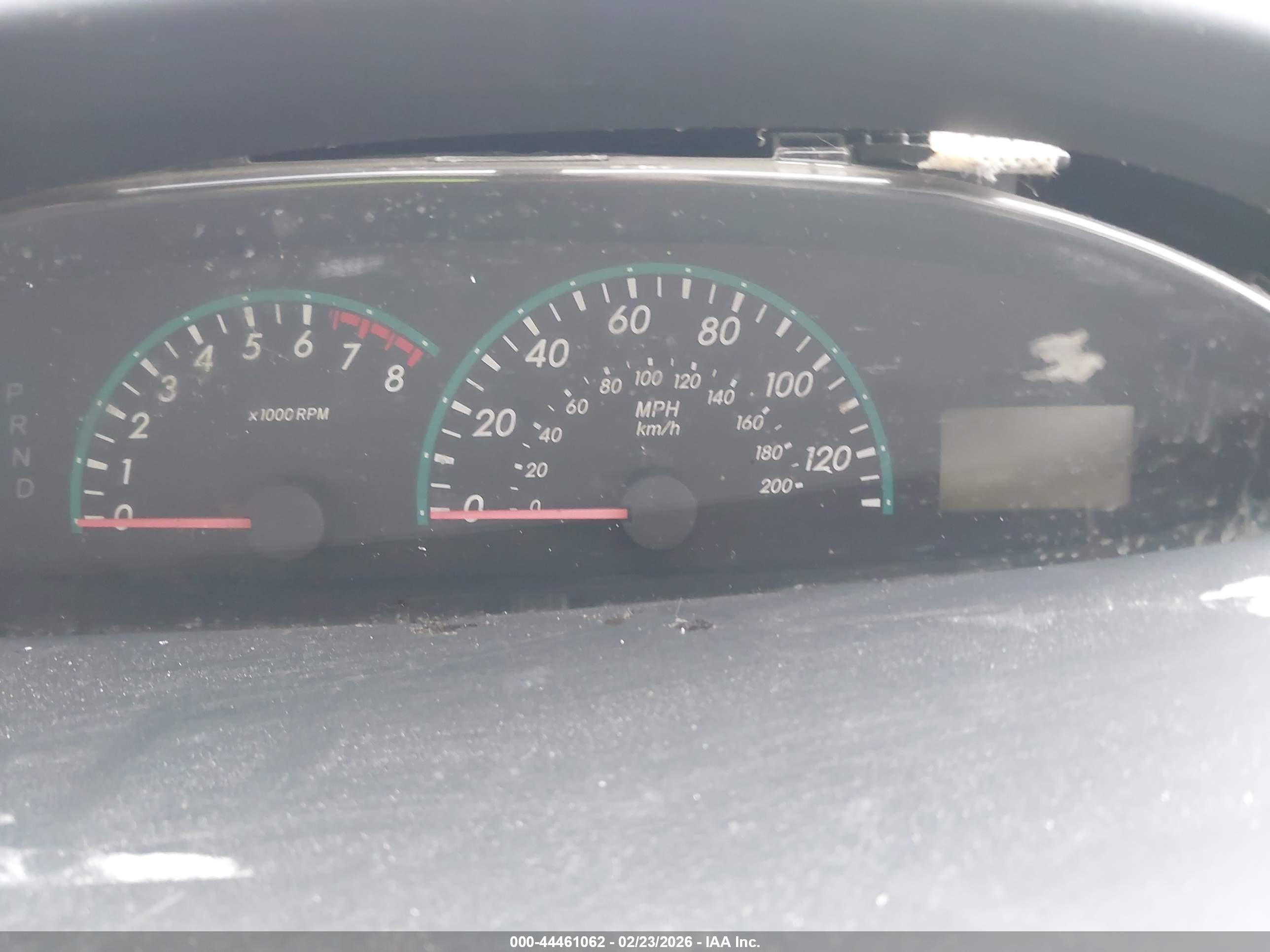 TOYOTA YARIS image 7