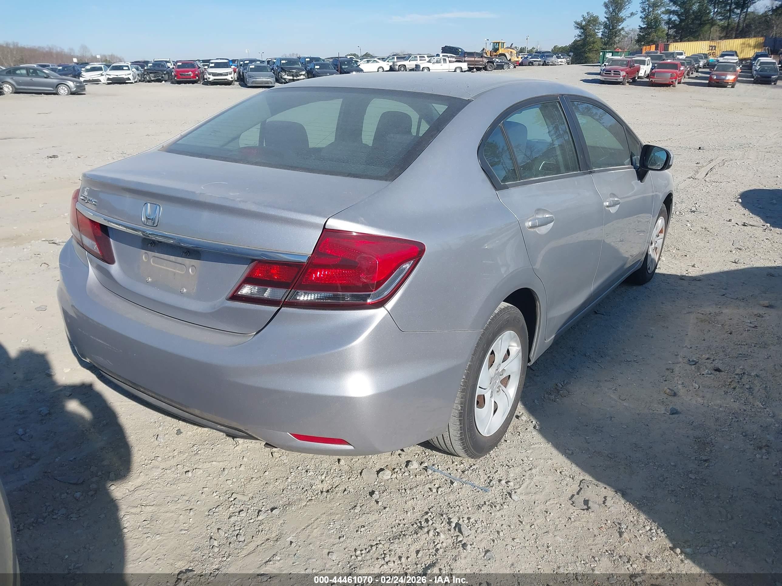 HONDA CIVIC image 4
