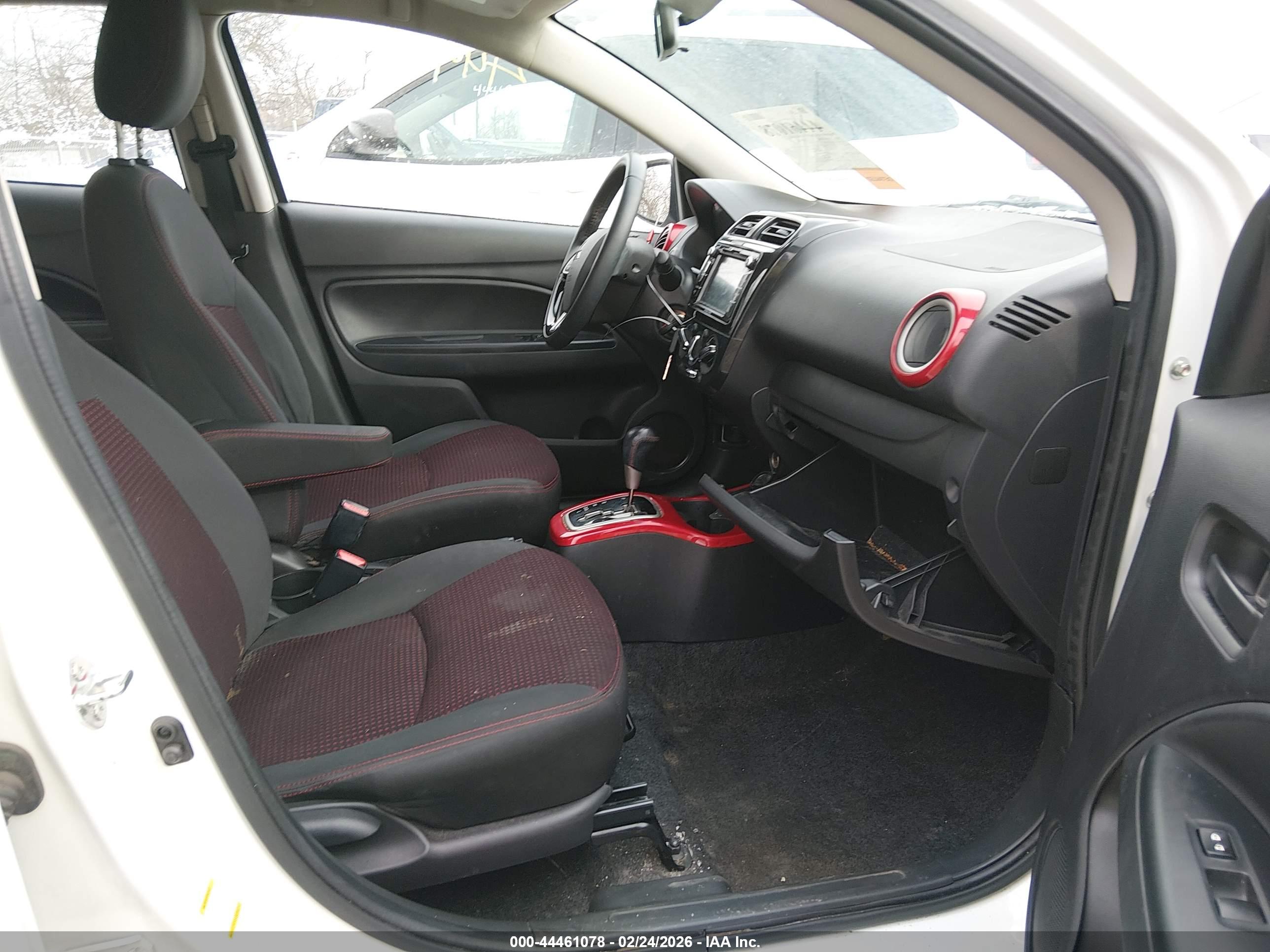 MITSUBISHI MIRAGE image 5