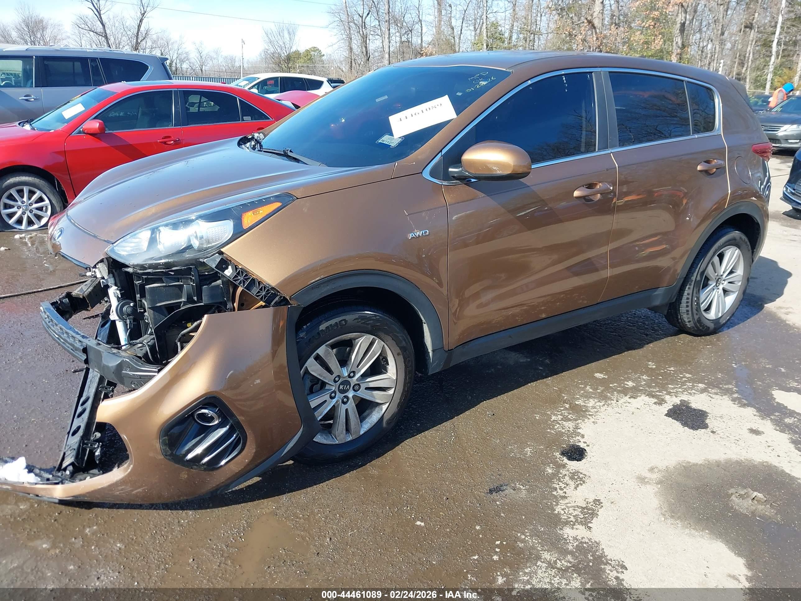 KIA SPORTAGE image 2