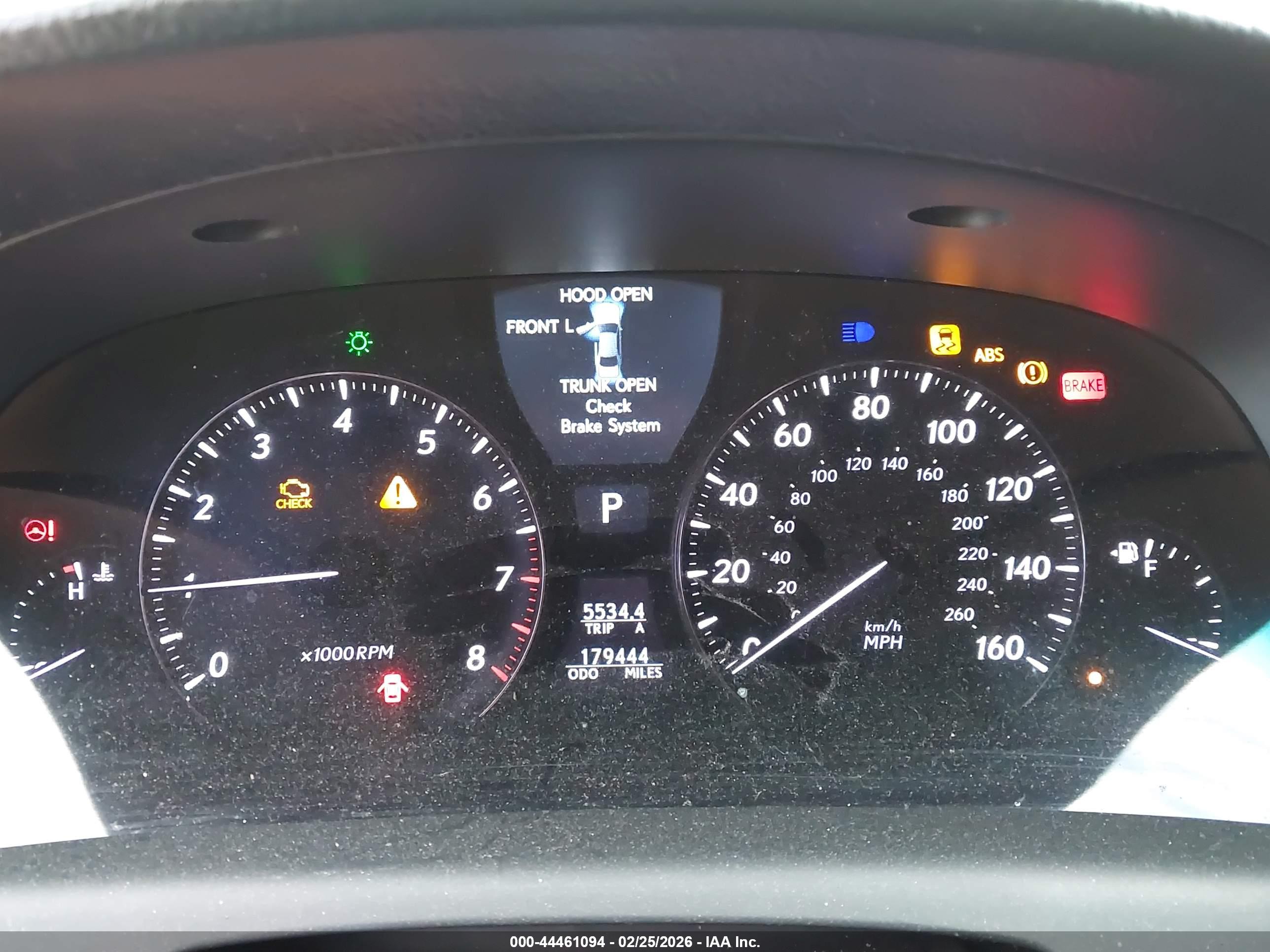 LEXUS LS image 7