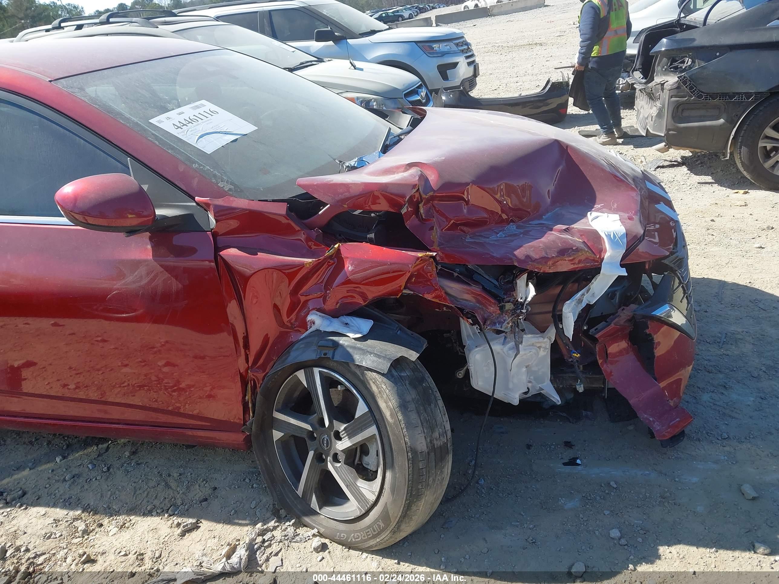 NISSAN SENTRA image 6