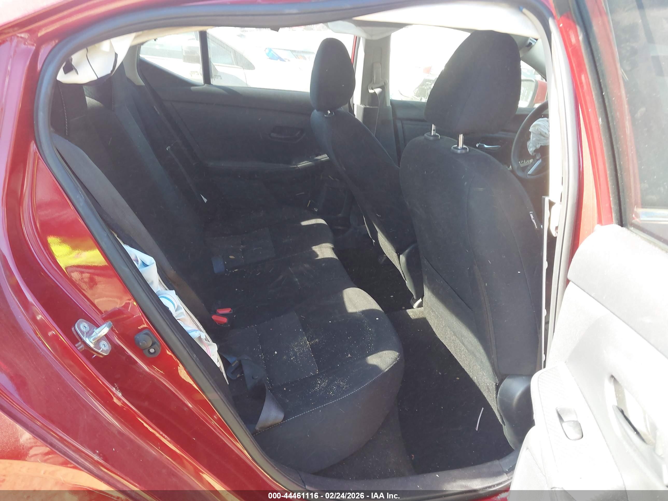 NISSAN SENTRA image 8