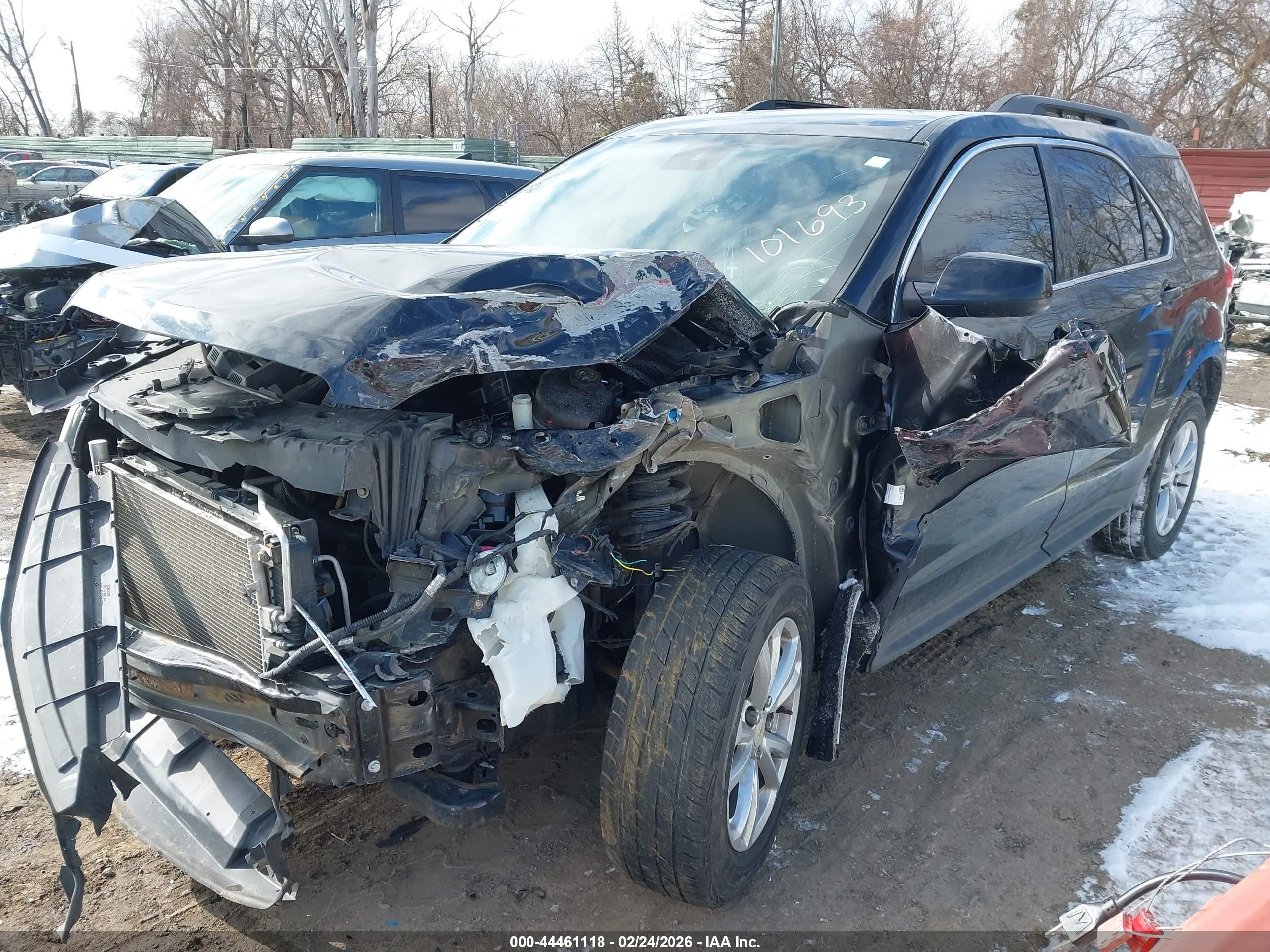 CHEVROLET EQUINOX image 2