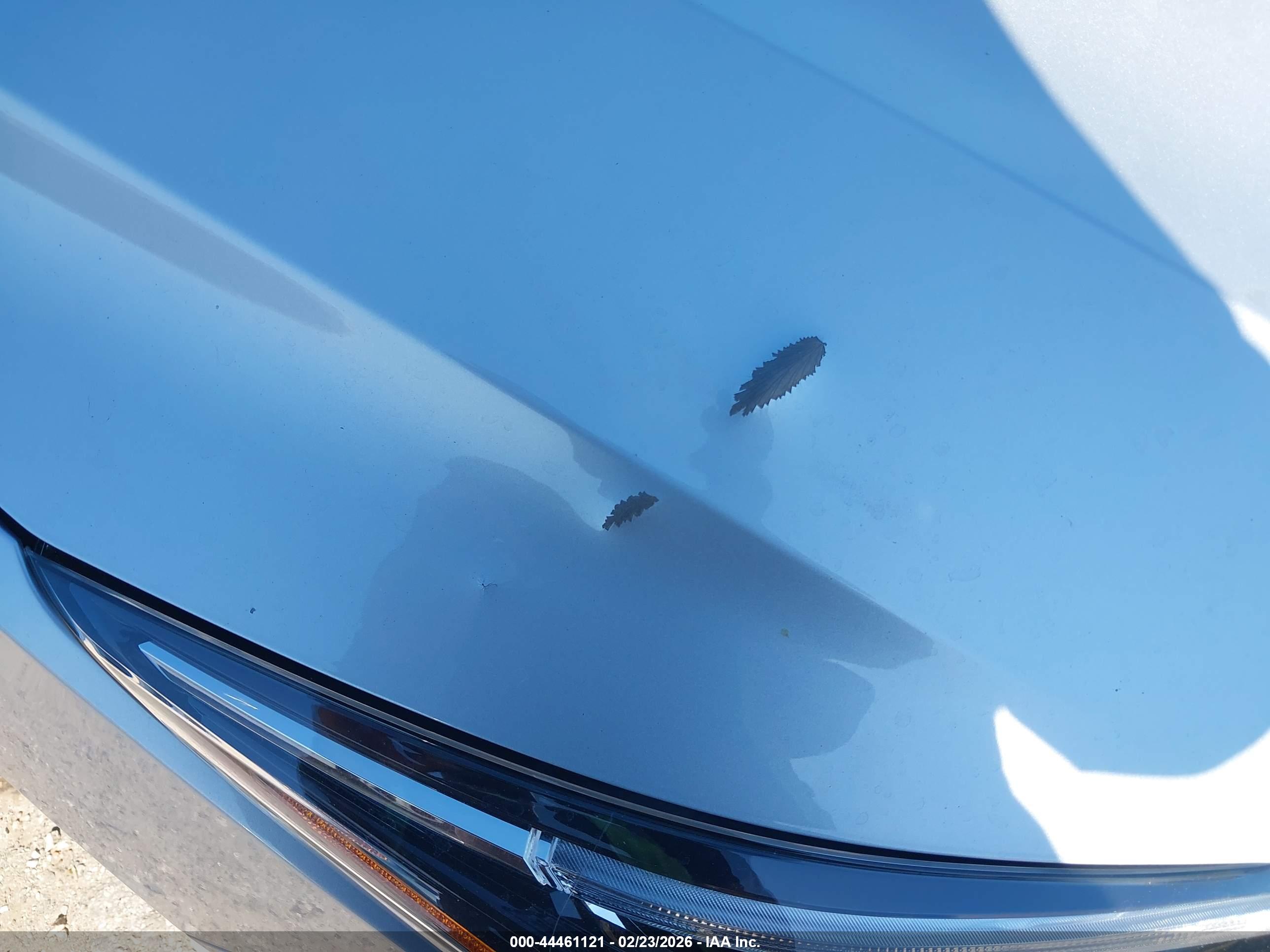 NISSAN VERSA image 6