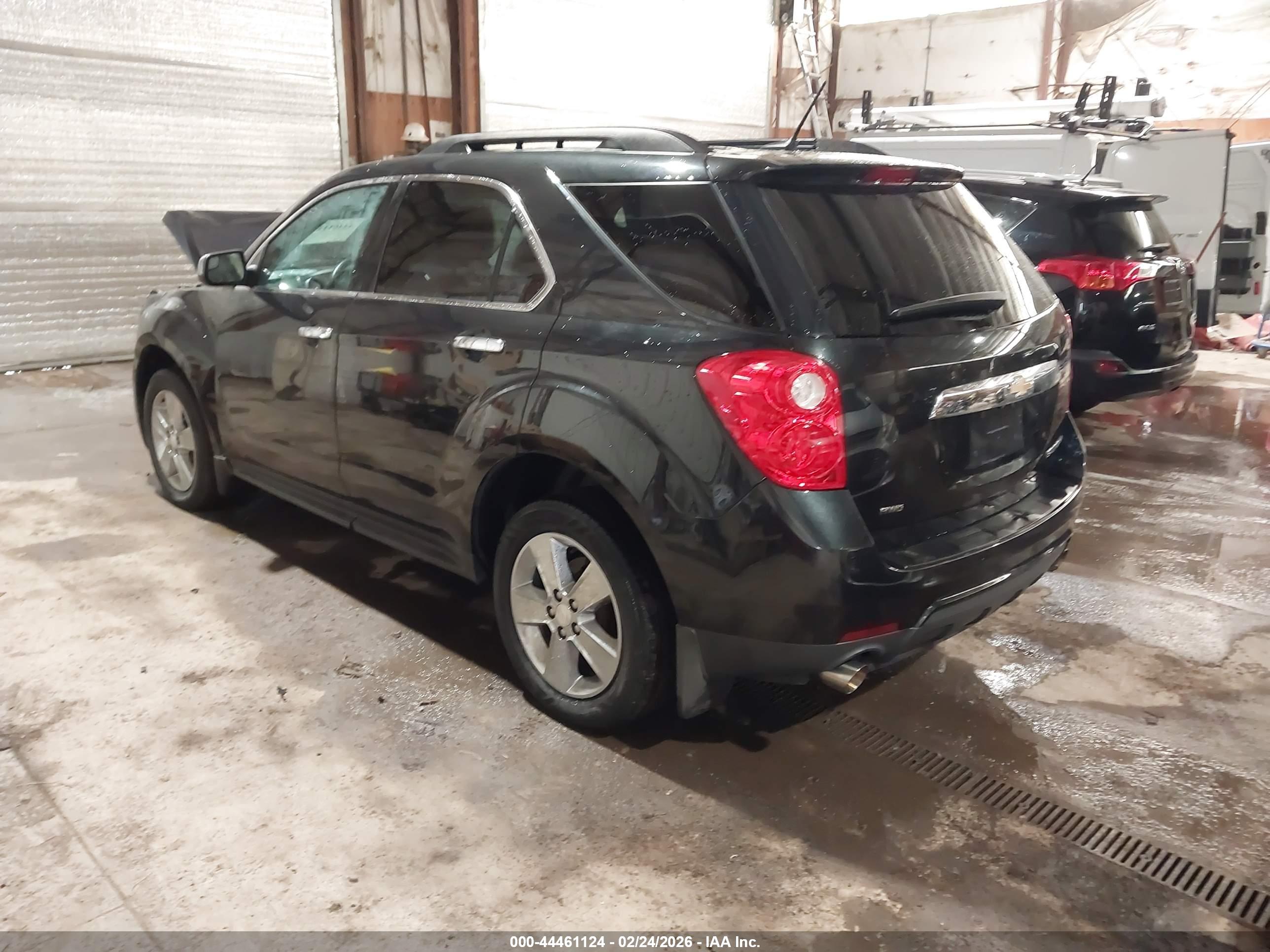 CHEVROLET EQUINOX image 3