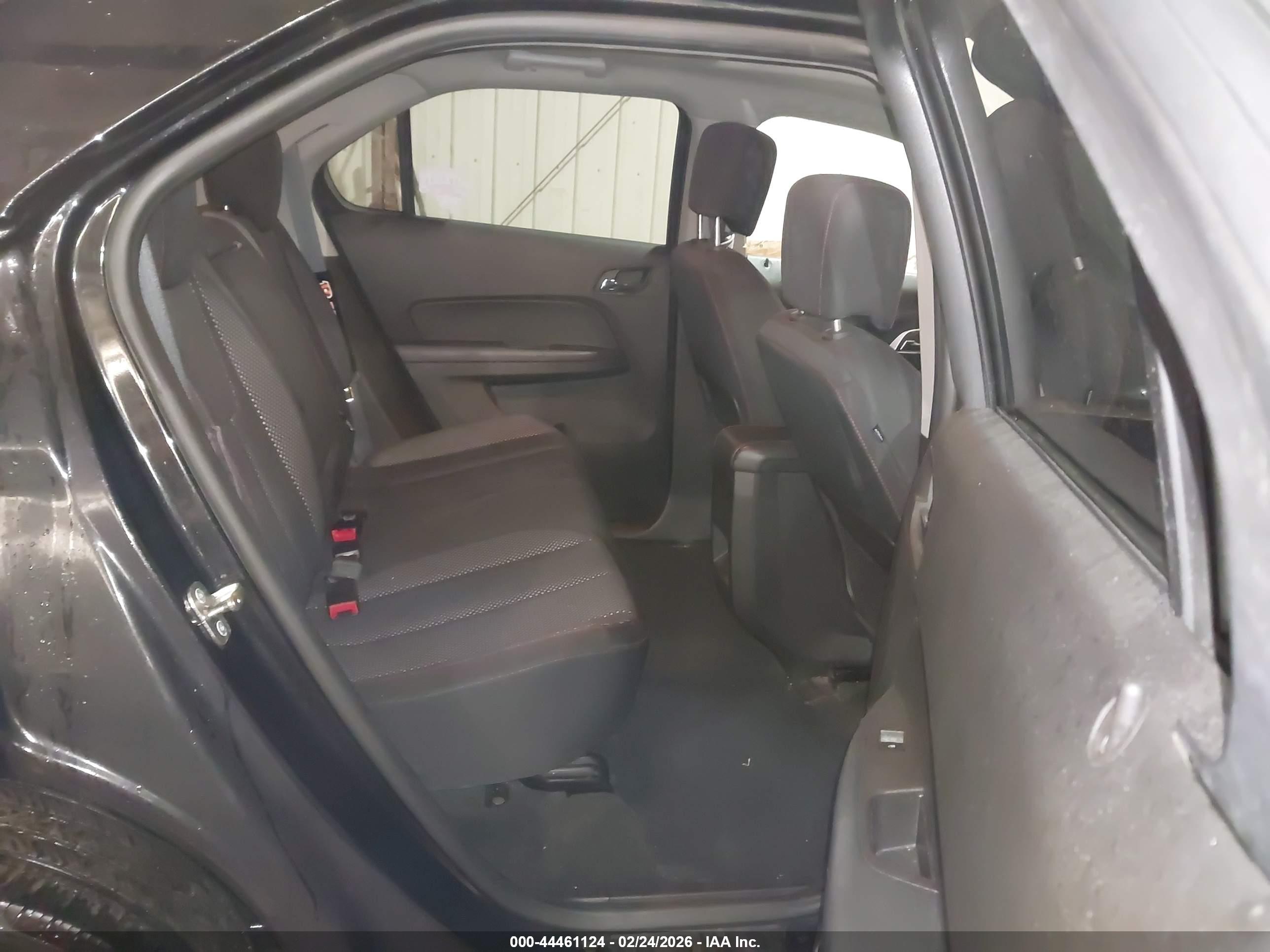 CHEVROLET EQUINOX image 8