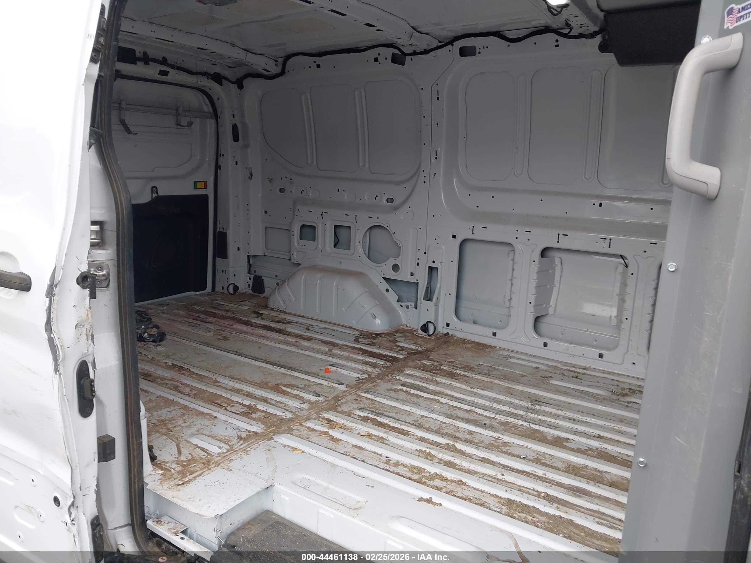 FORD TRANSIT-150 image 8