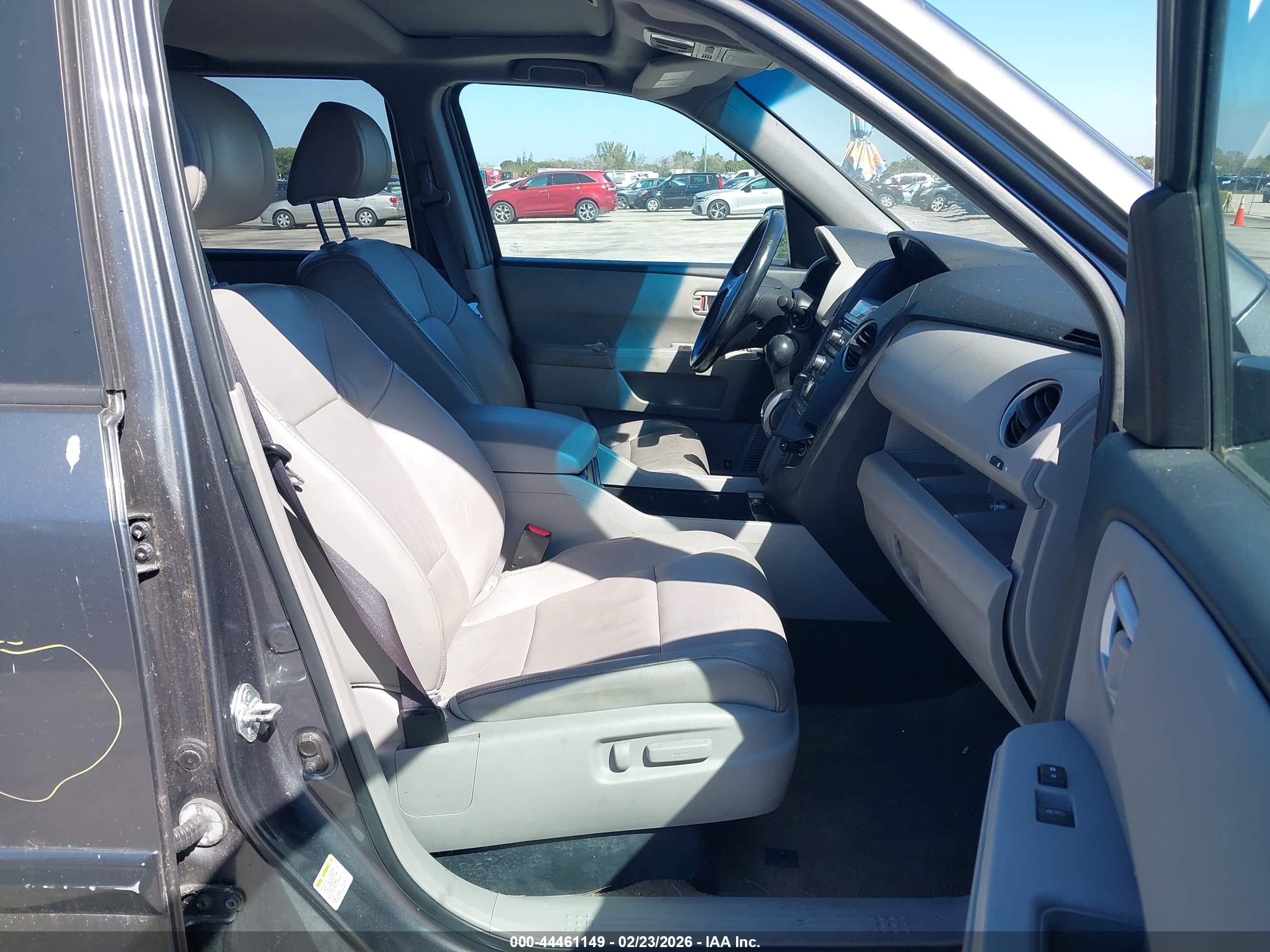 HONDA PILOT image 5