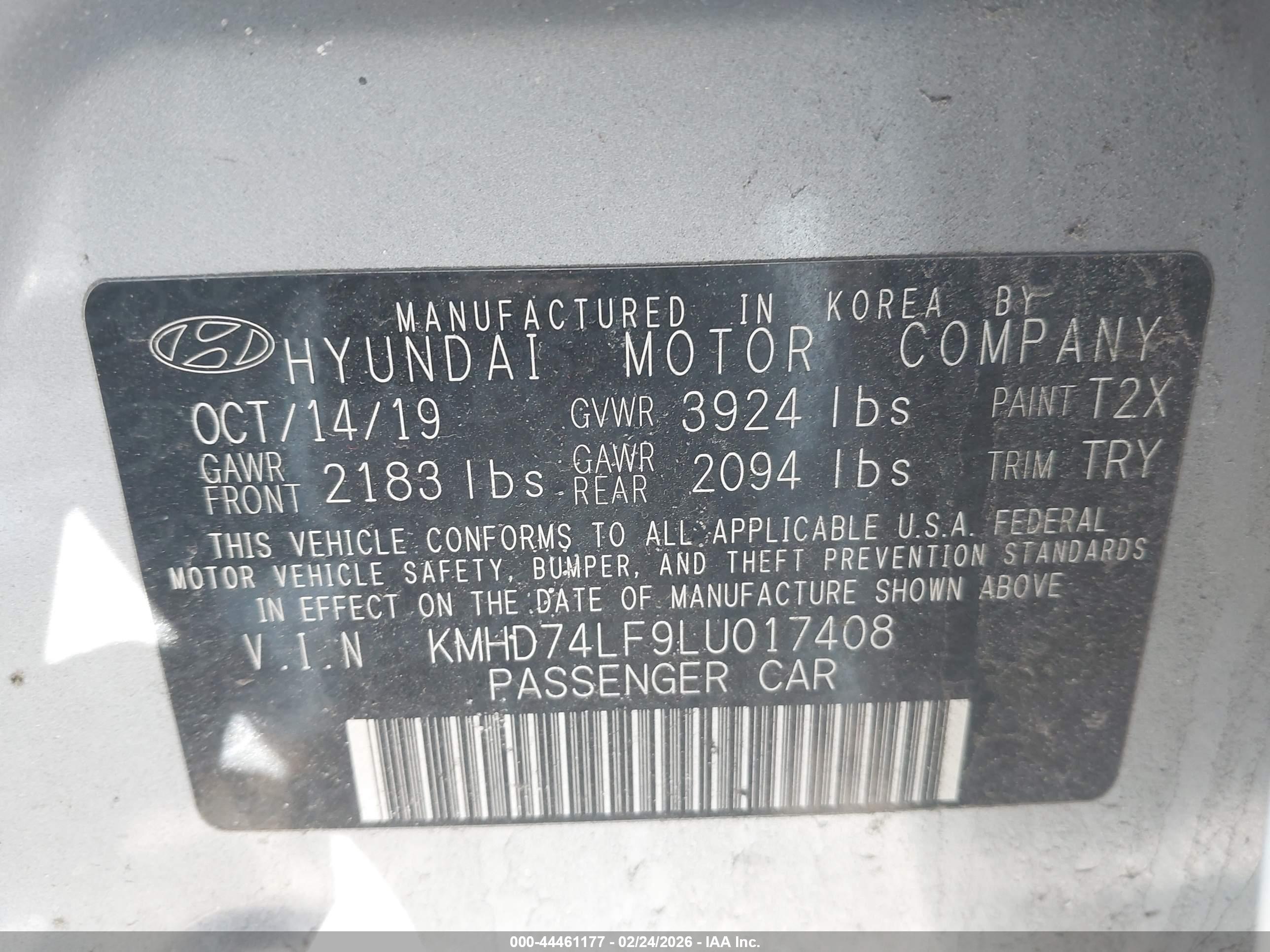 HYUNDAI ELANTRA image 9