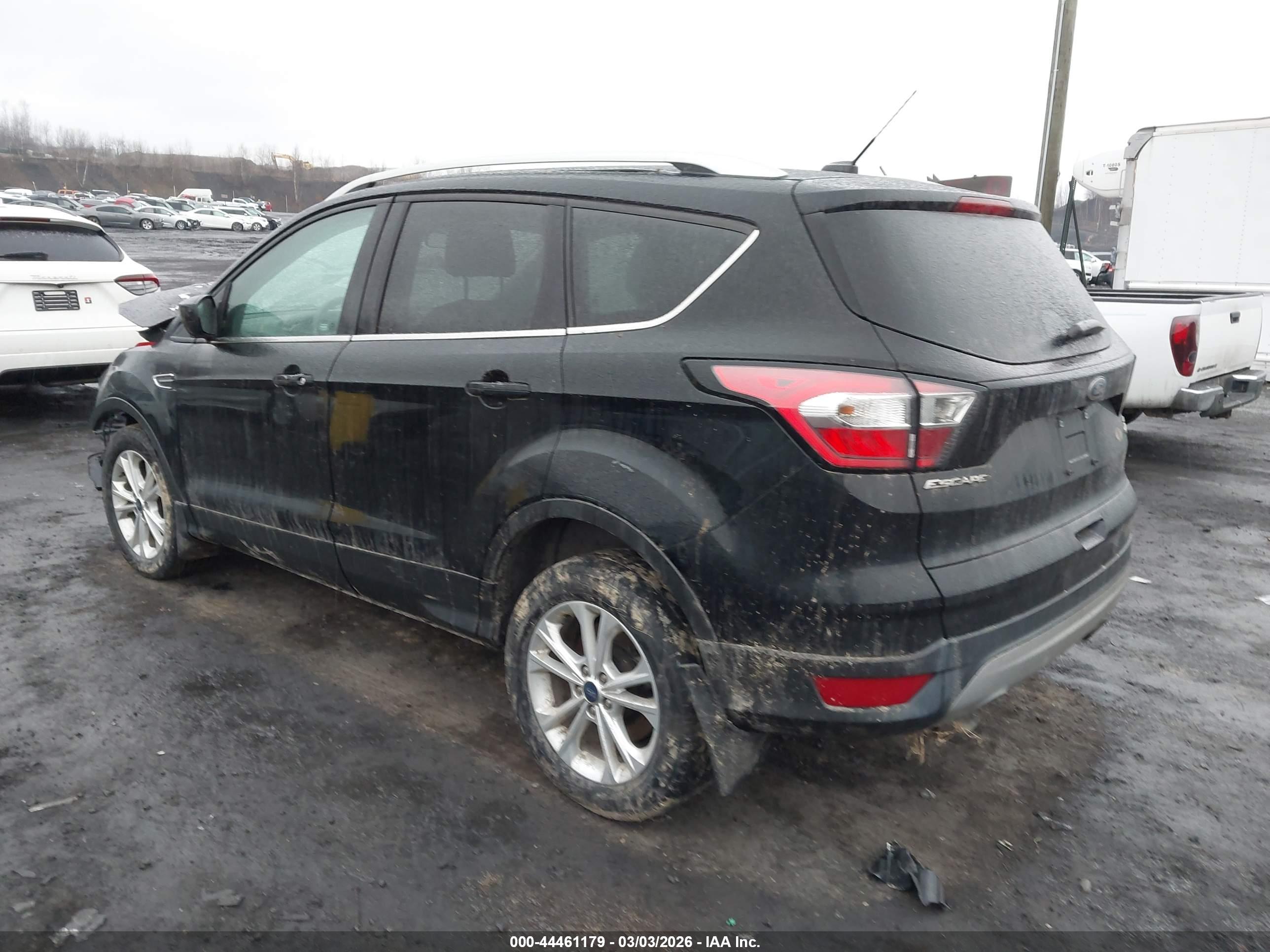 FORD ESCAPE image 3