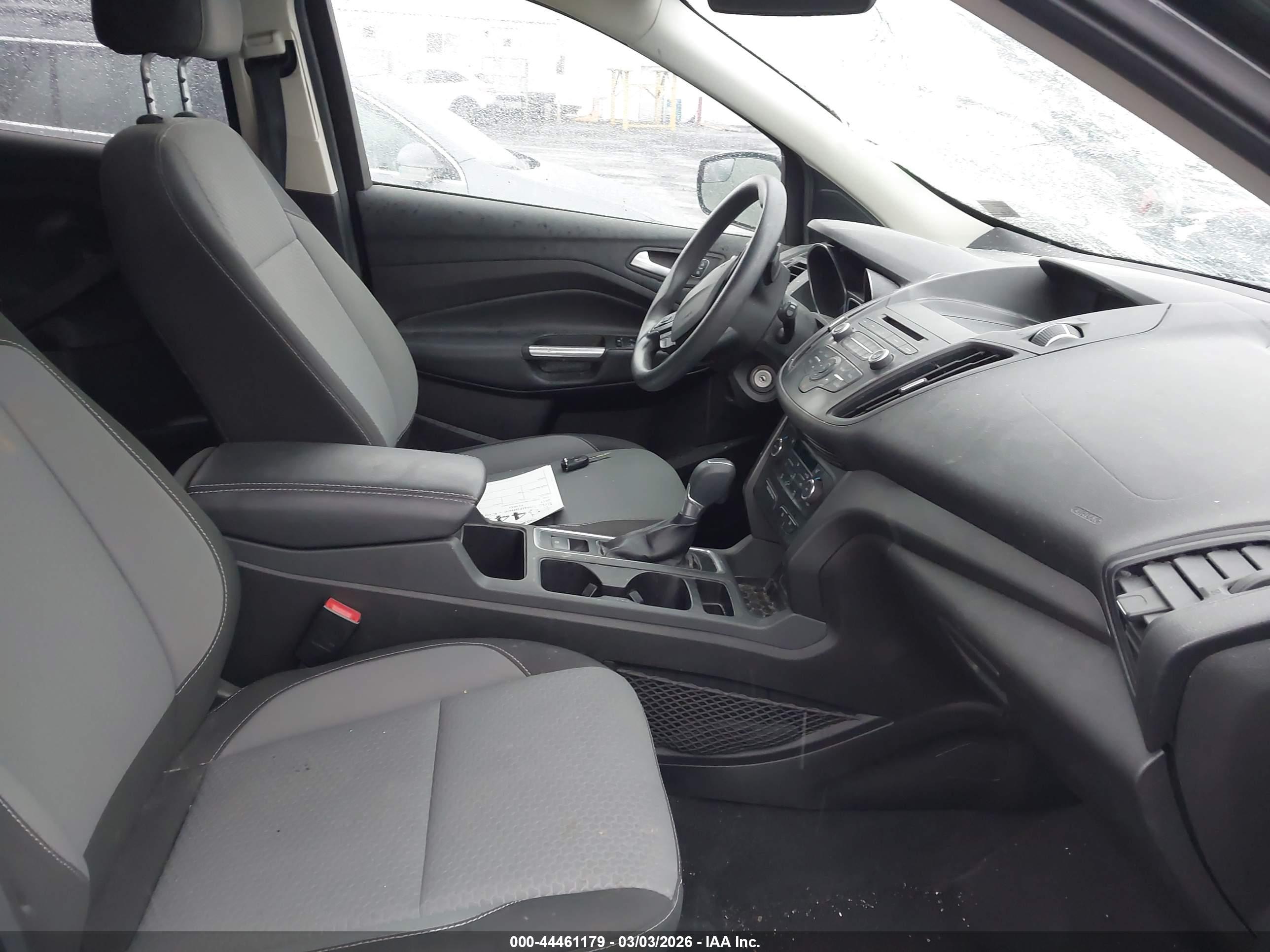 FORD ESCAPE image 5