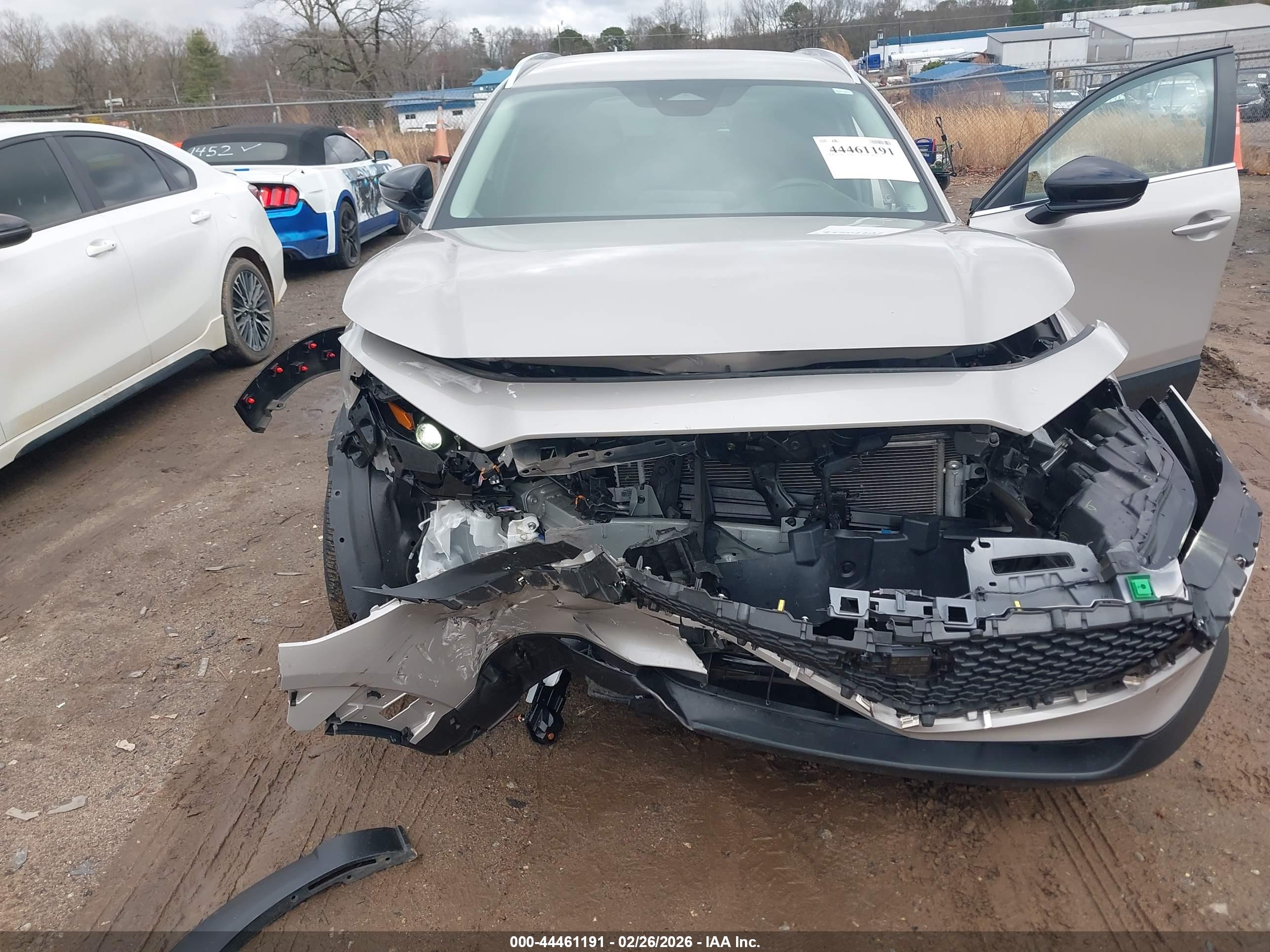 MAZDA CX-30 image 6