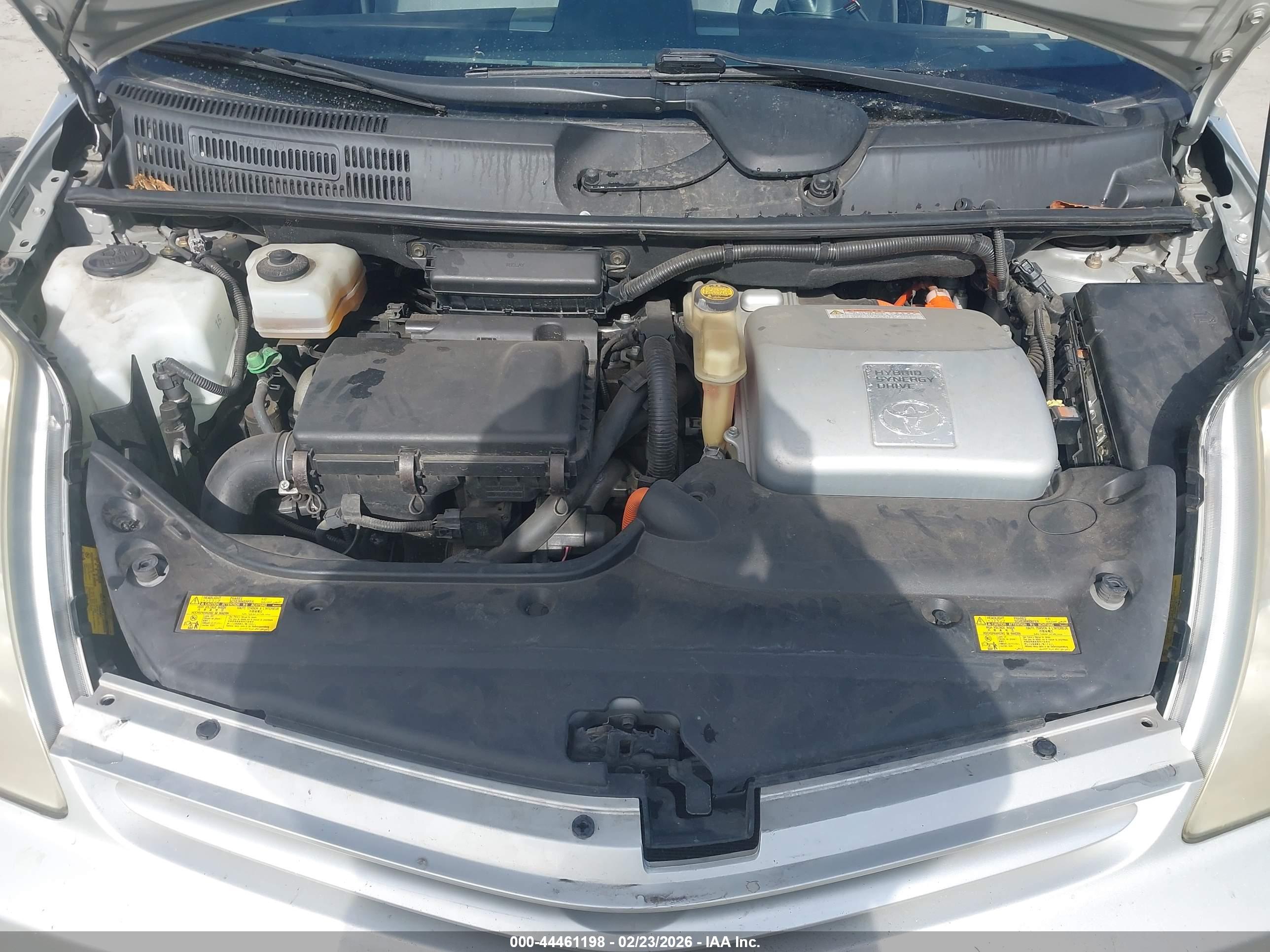 TOYOTA PRIUS image 10