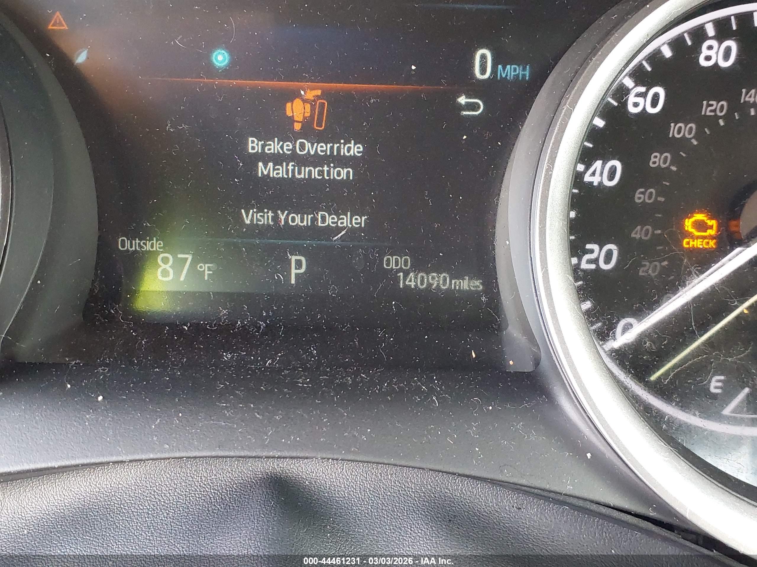 TOYOTA CAMRY image 7