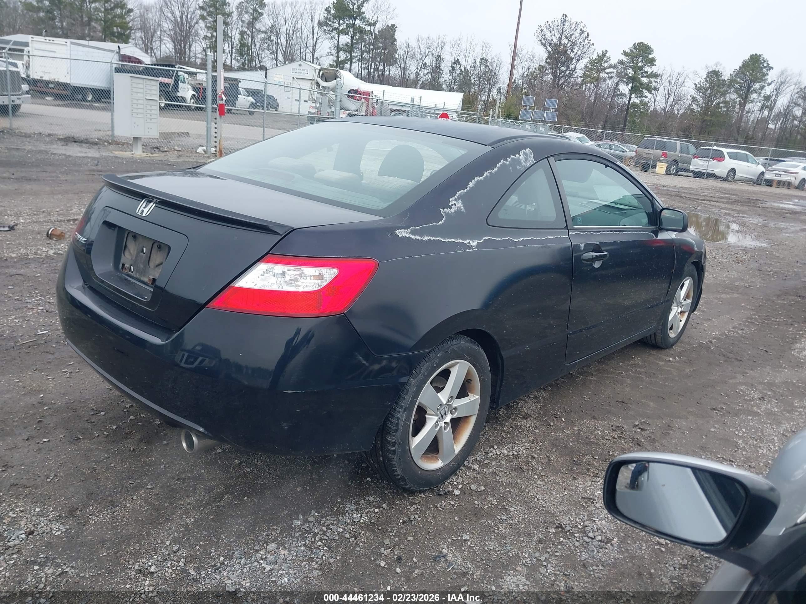HONDA CIVIC image 4