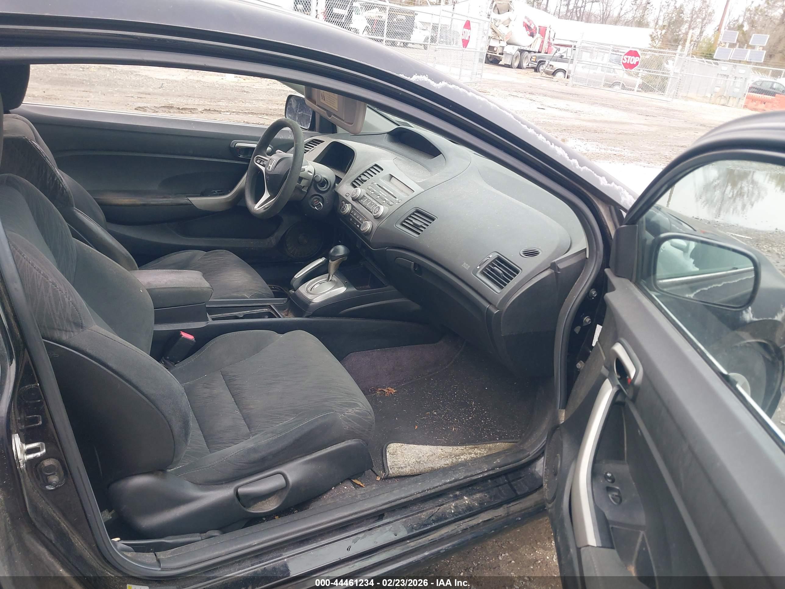 HONDA CIVIC image 5