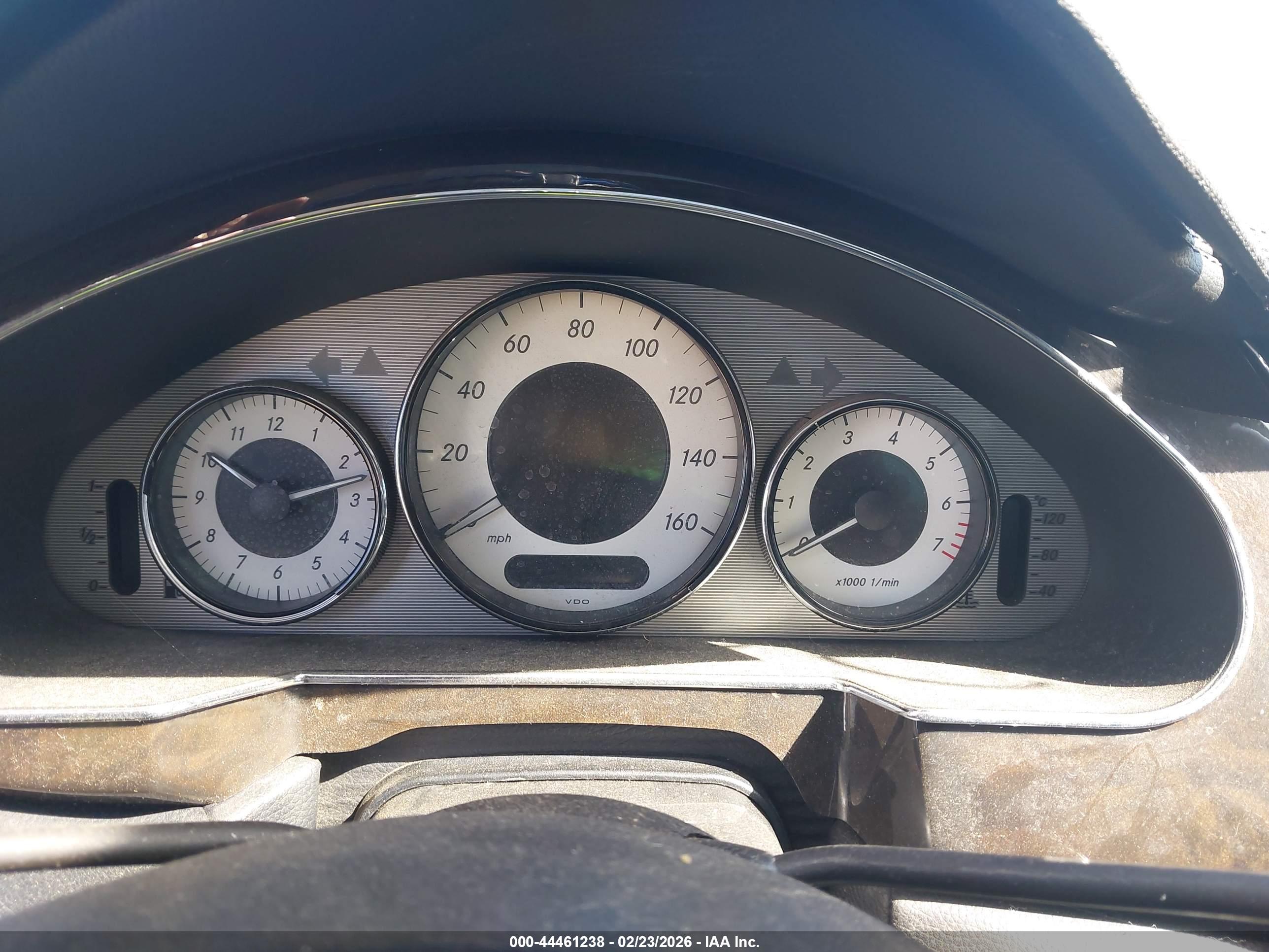 MERCEDES-BENZ CLS image 7