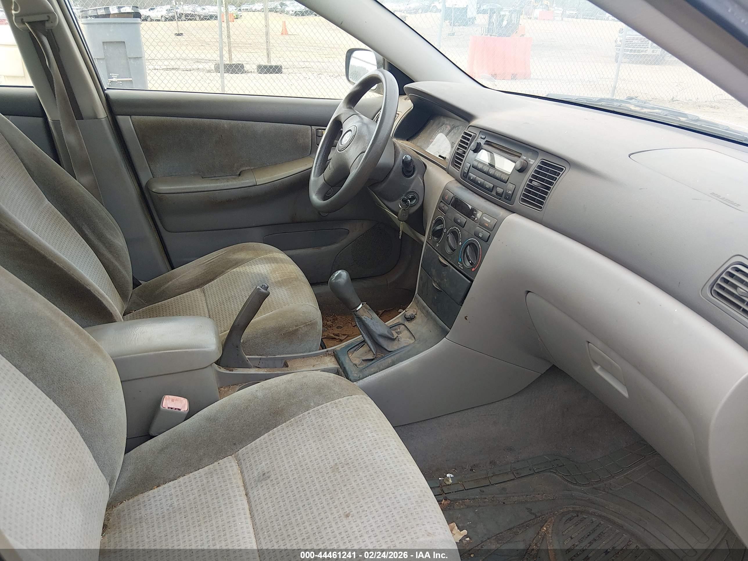 TOYOTA COROLLA image 5