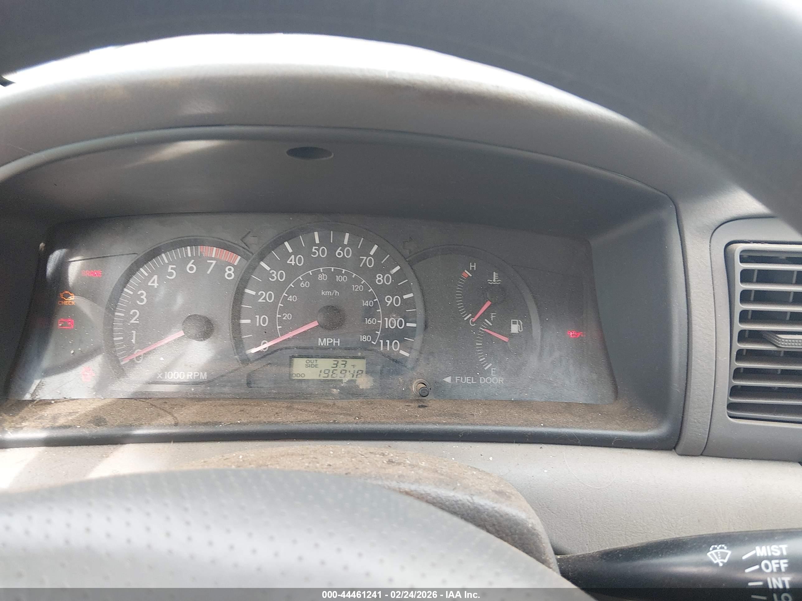 TOYOTA COROLLA image 7