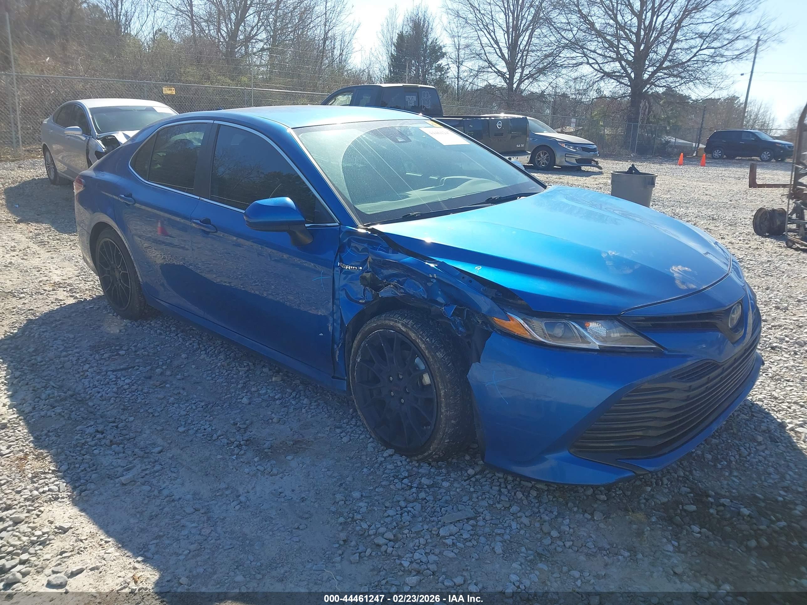 TOYOTA CAMRY image 6