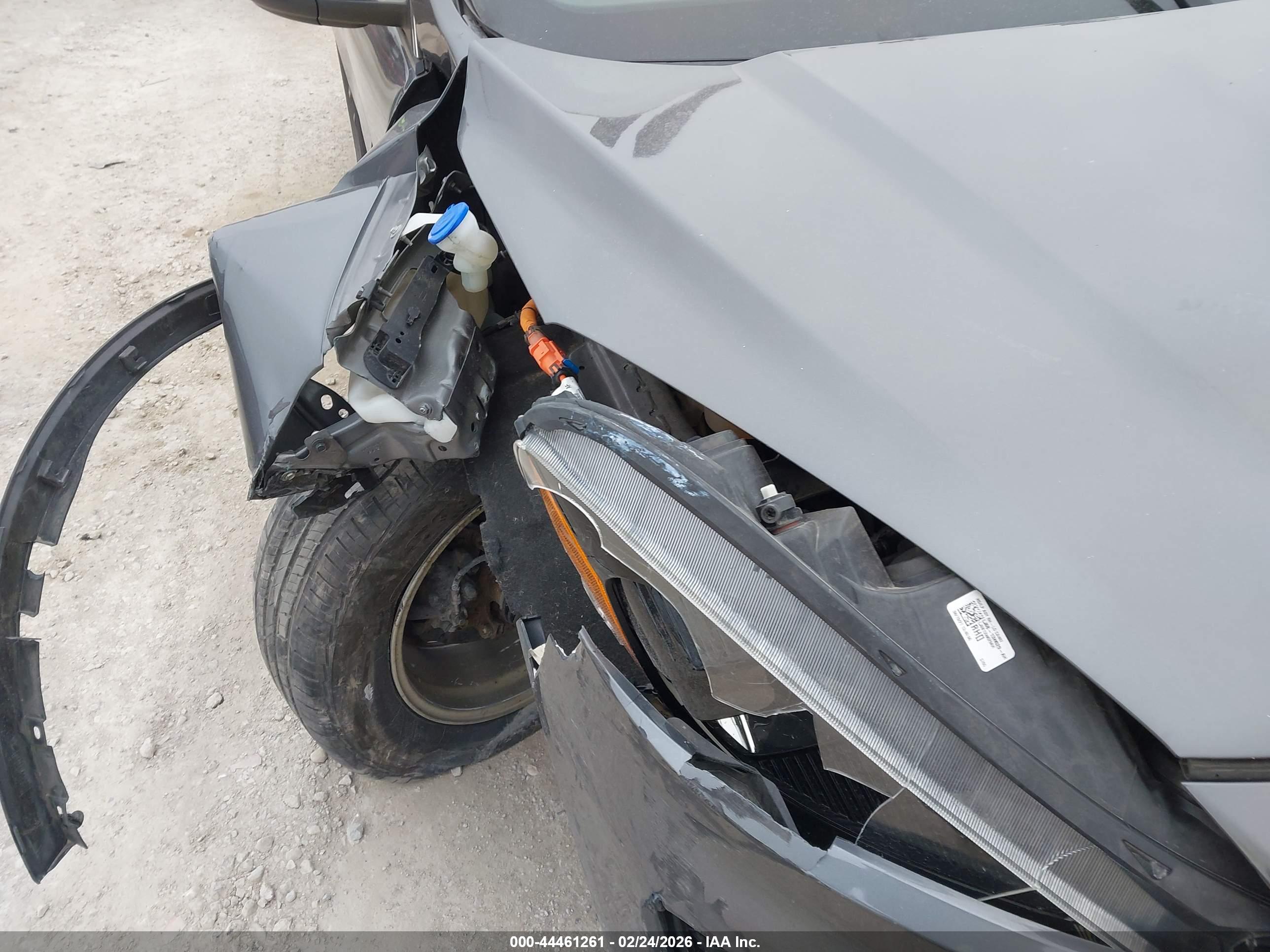 FORD ESCAPE image 6
