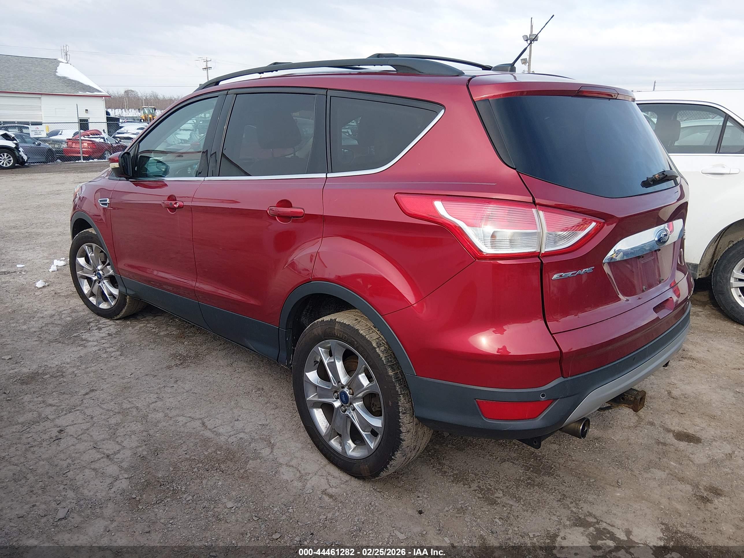 FORD ESCAPE image 3