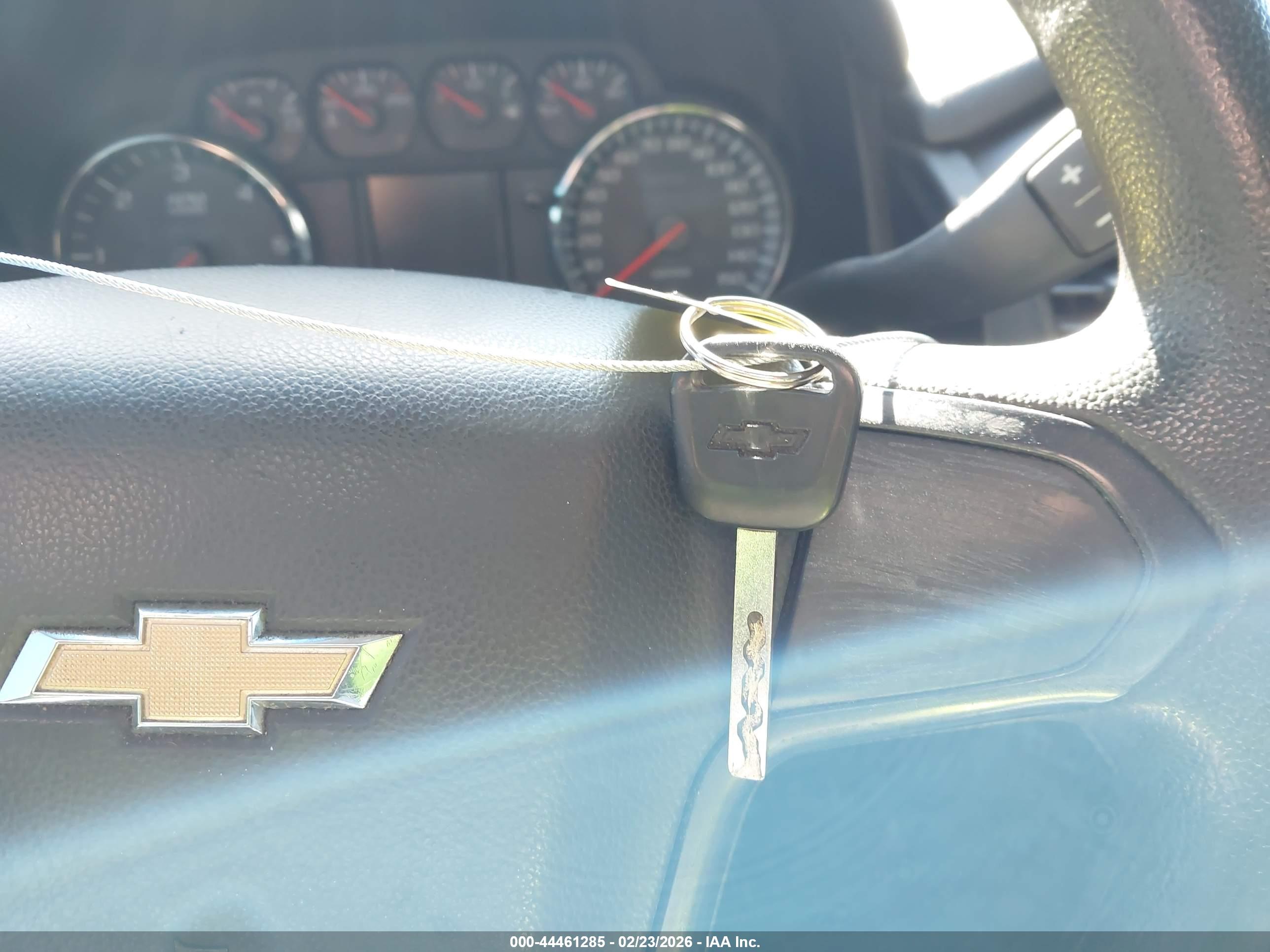 CHEVROLET TAHOE image 11