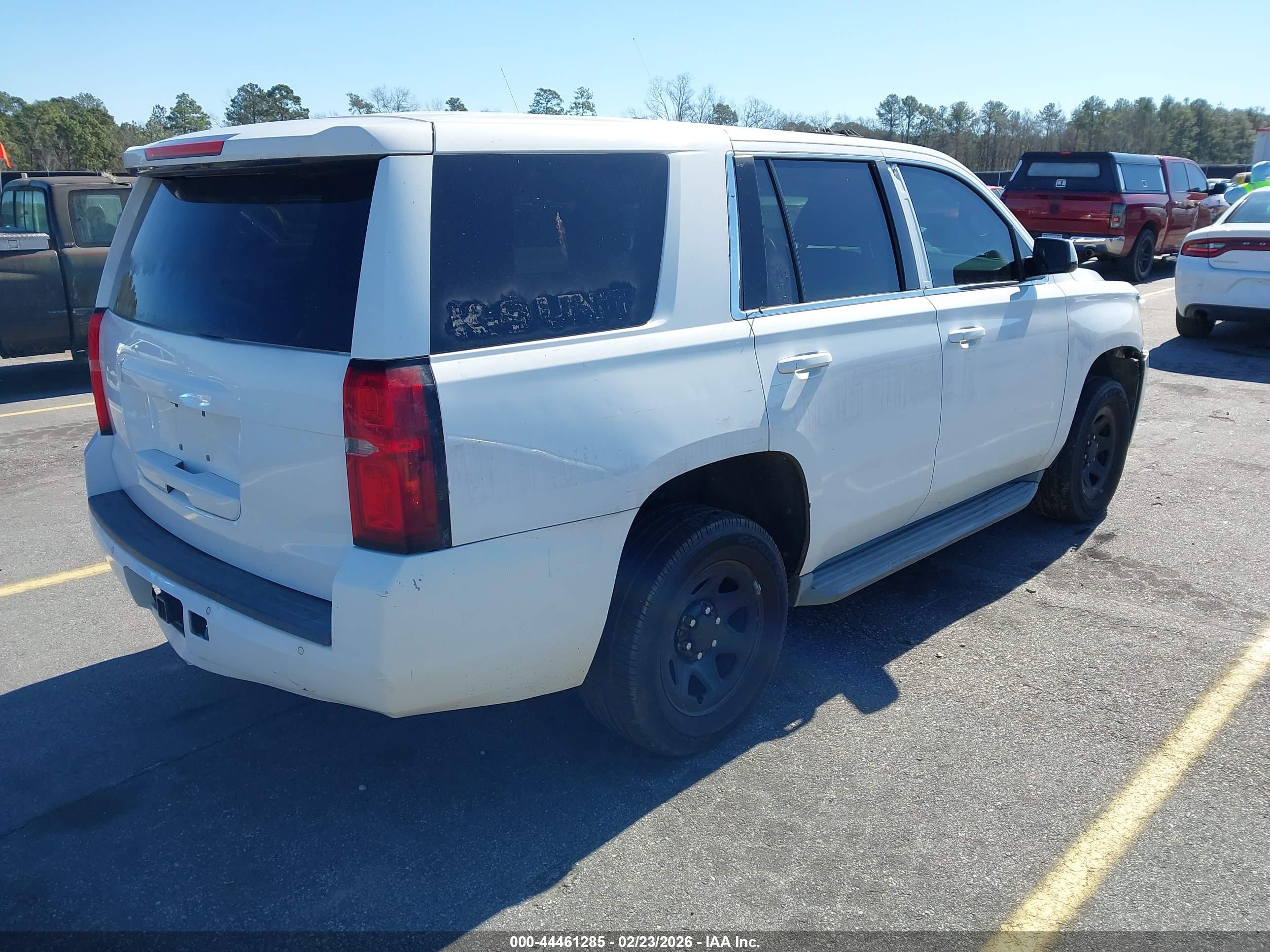 CHEVROLET TAHOE image 4