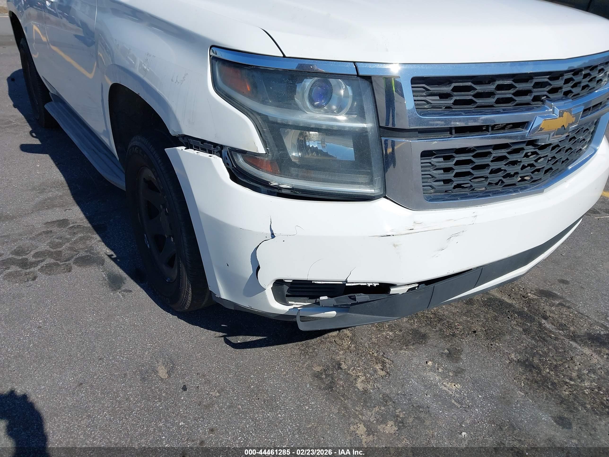 CHEVROLET TAHOE image 6