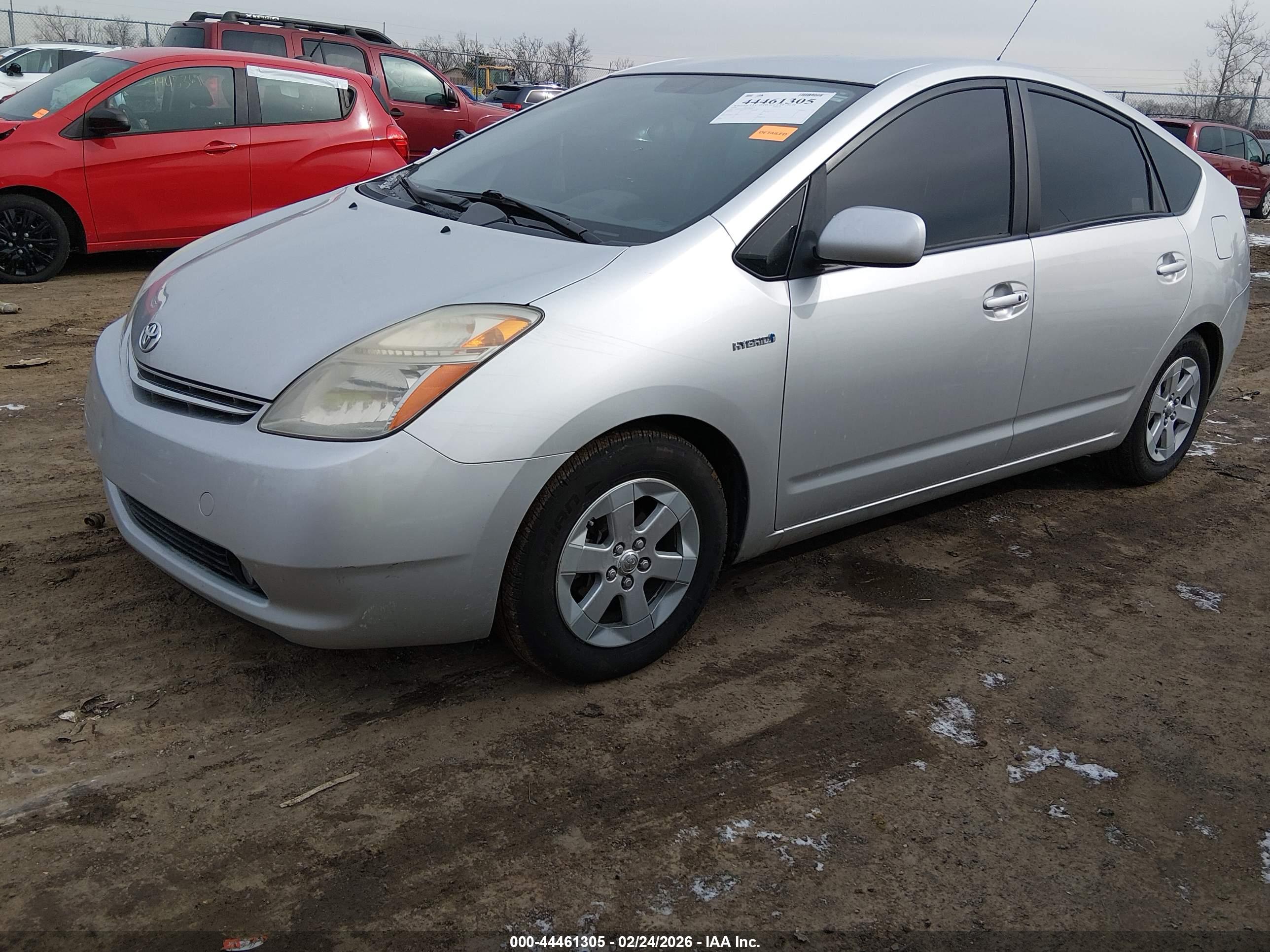 TOYOTA PRIUS image 2