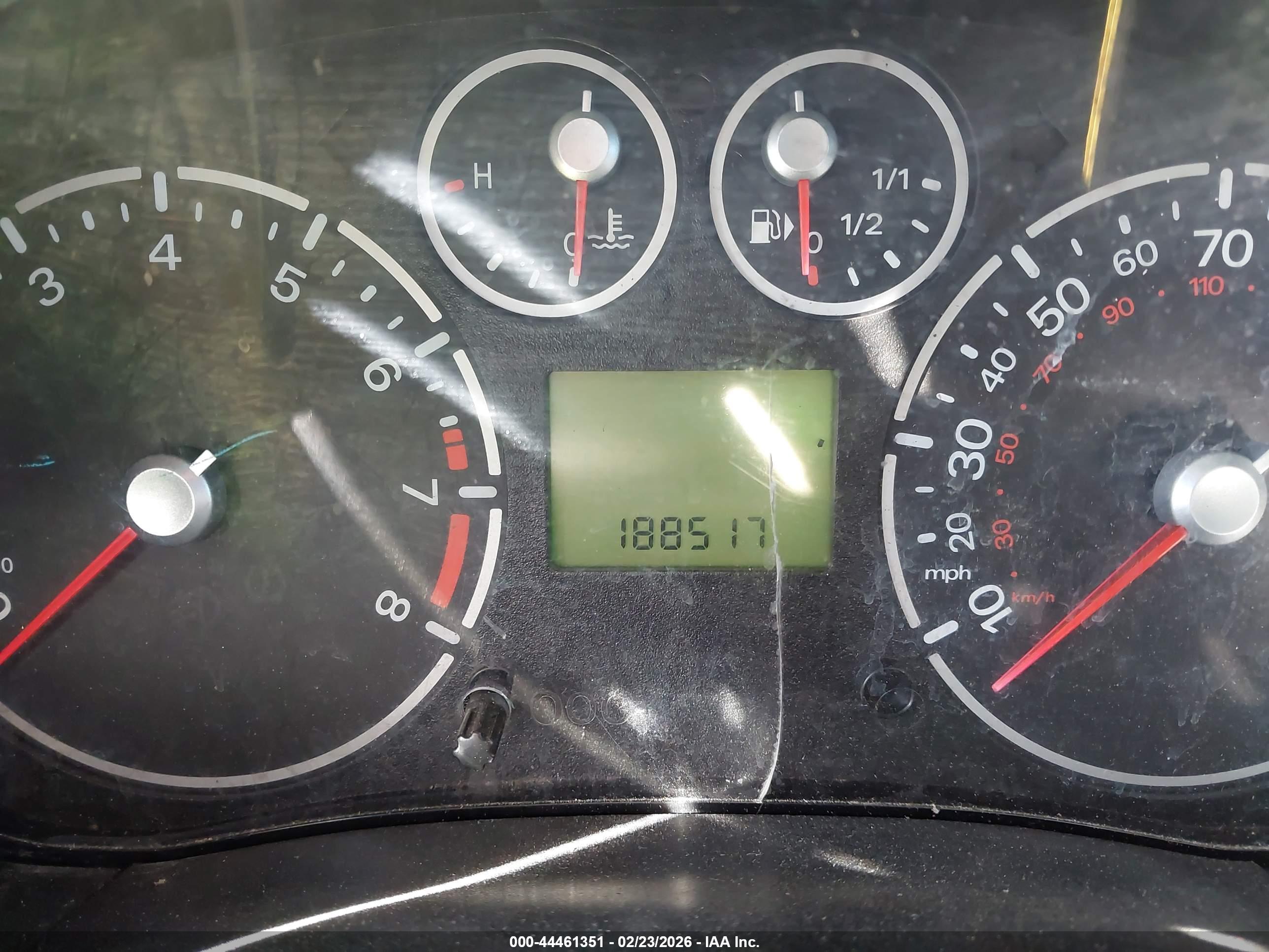 FORD TRANSIT image 7