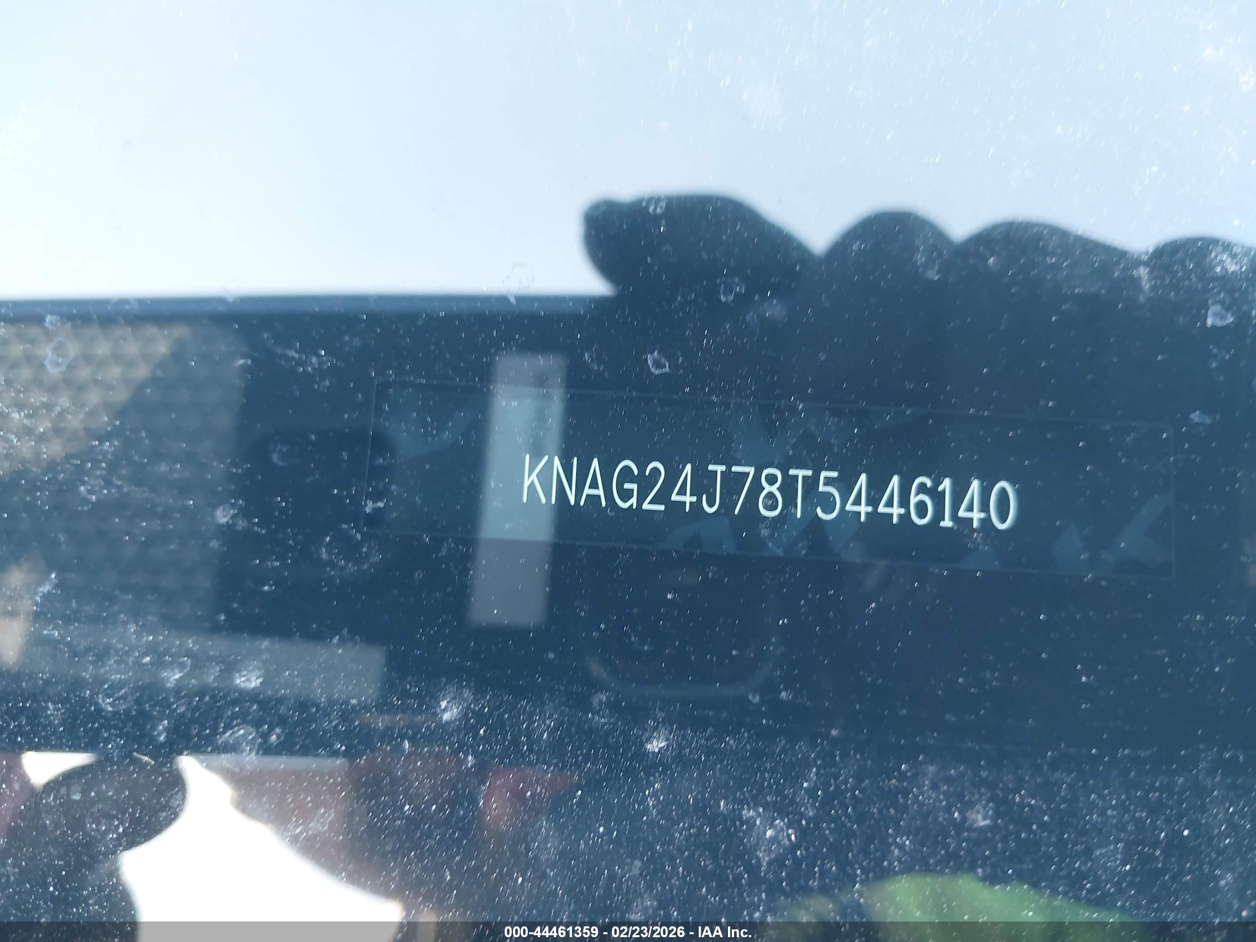 KIA K5 image 9