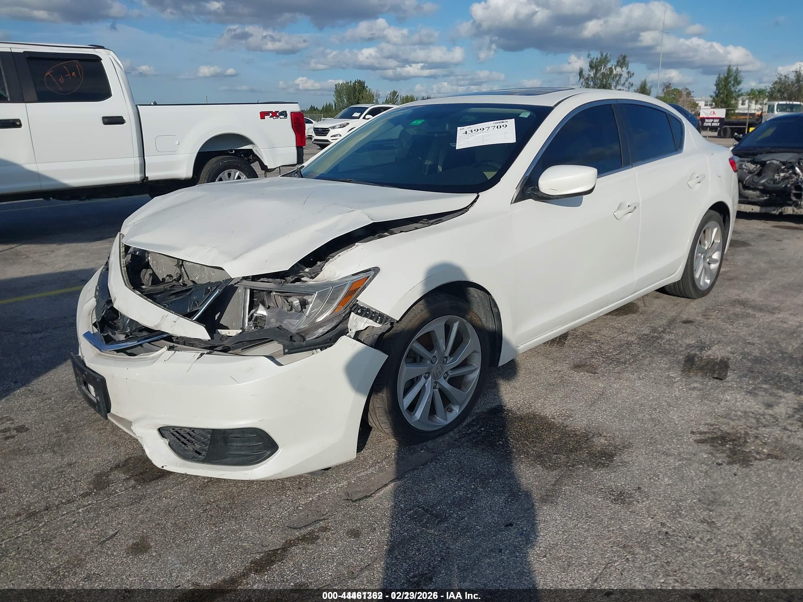 ACURA ILX image 2