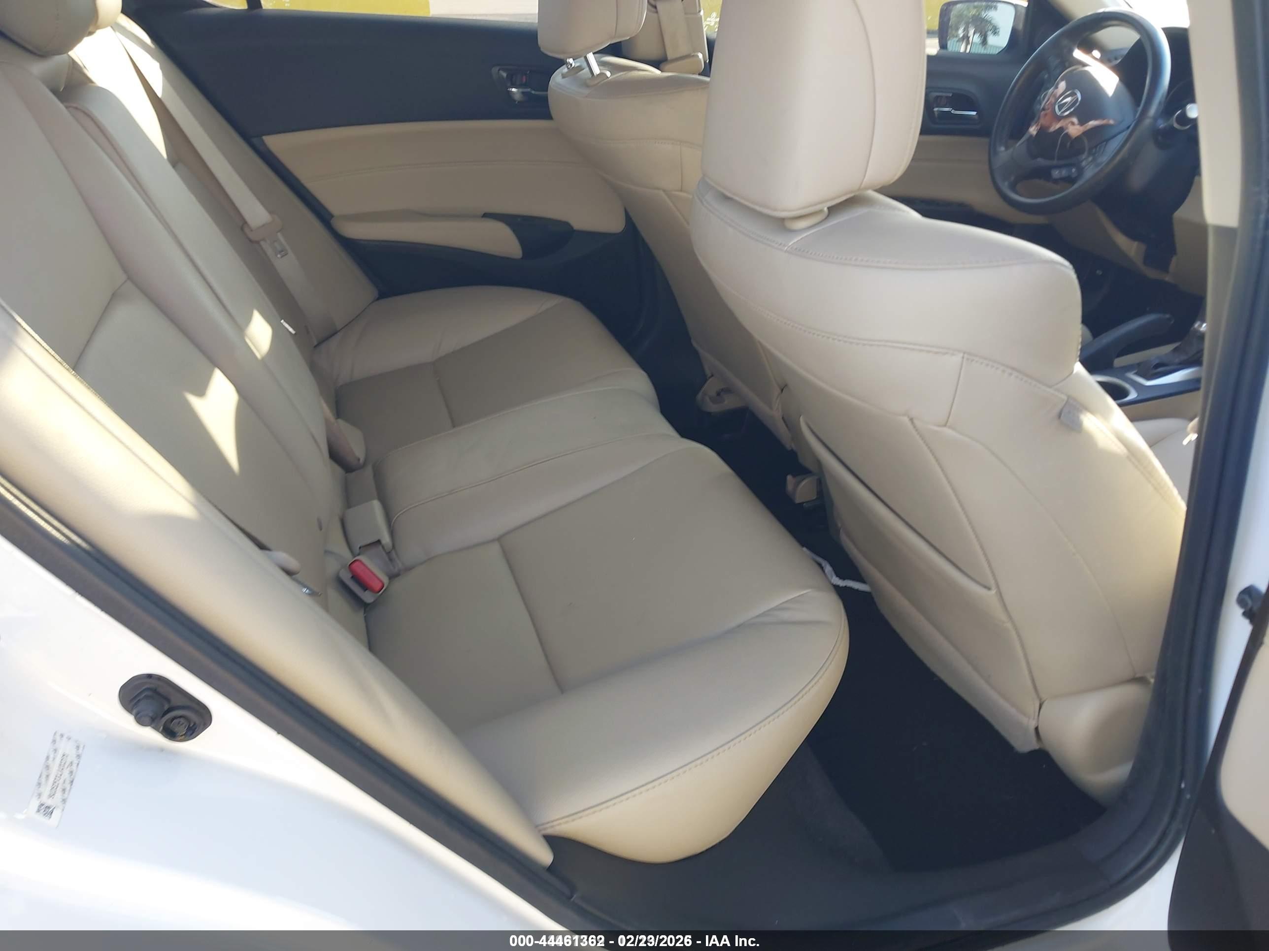 ACURA ILX image 8