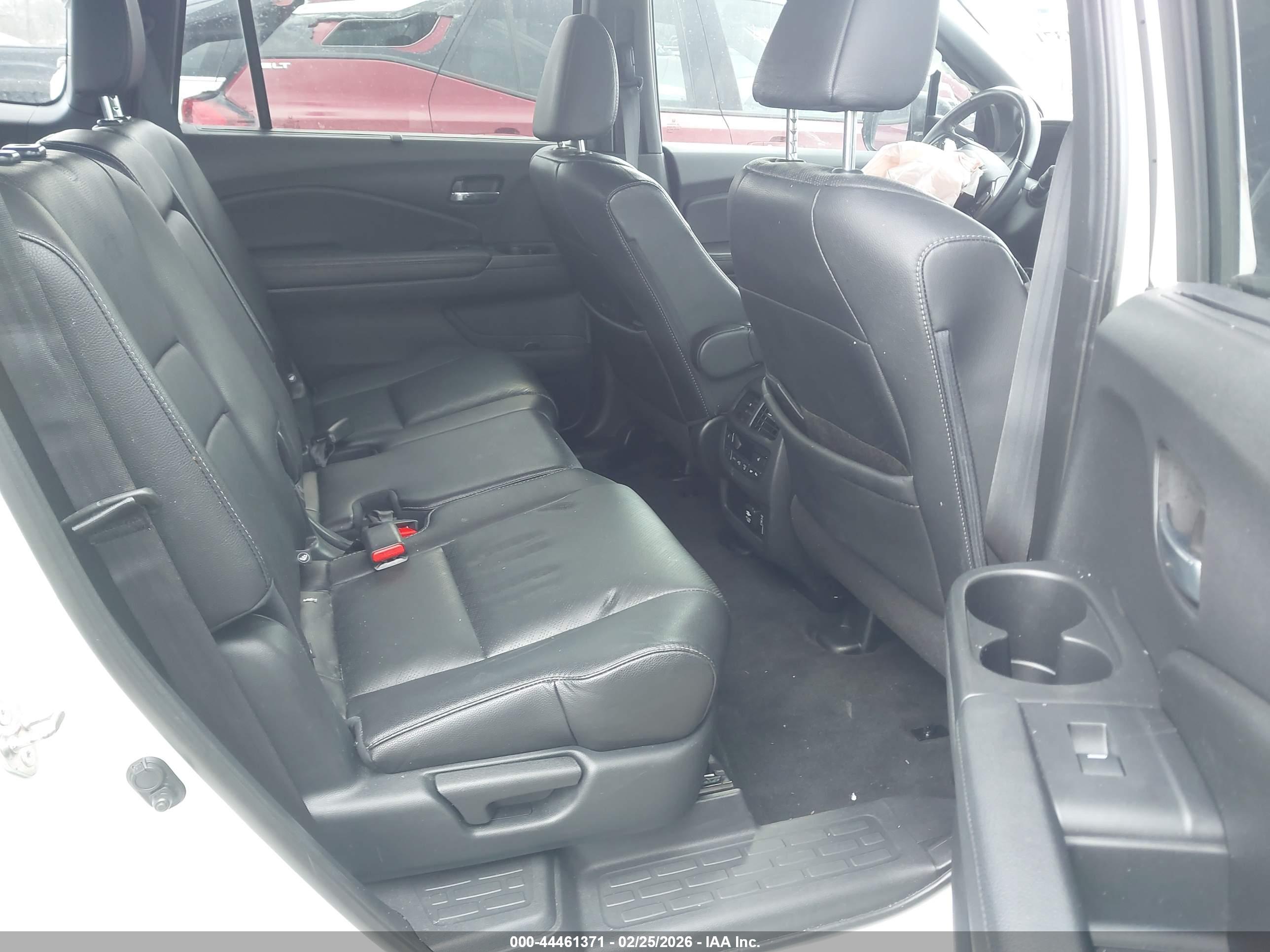 HONDA PASSPORT image 8