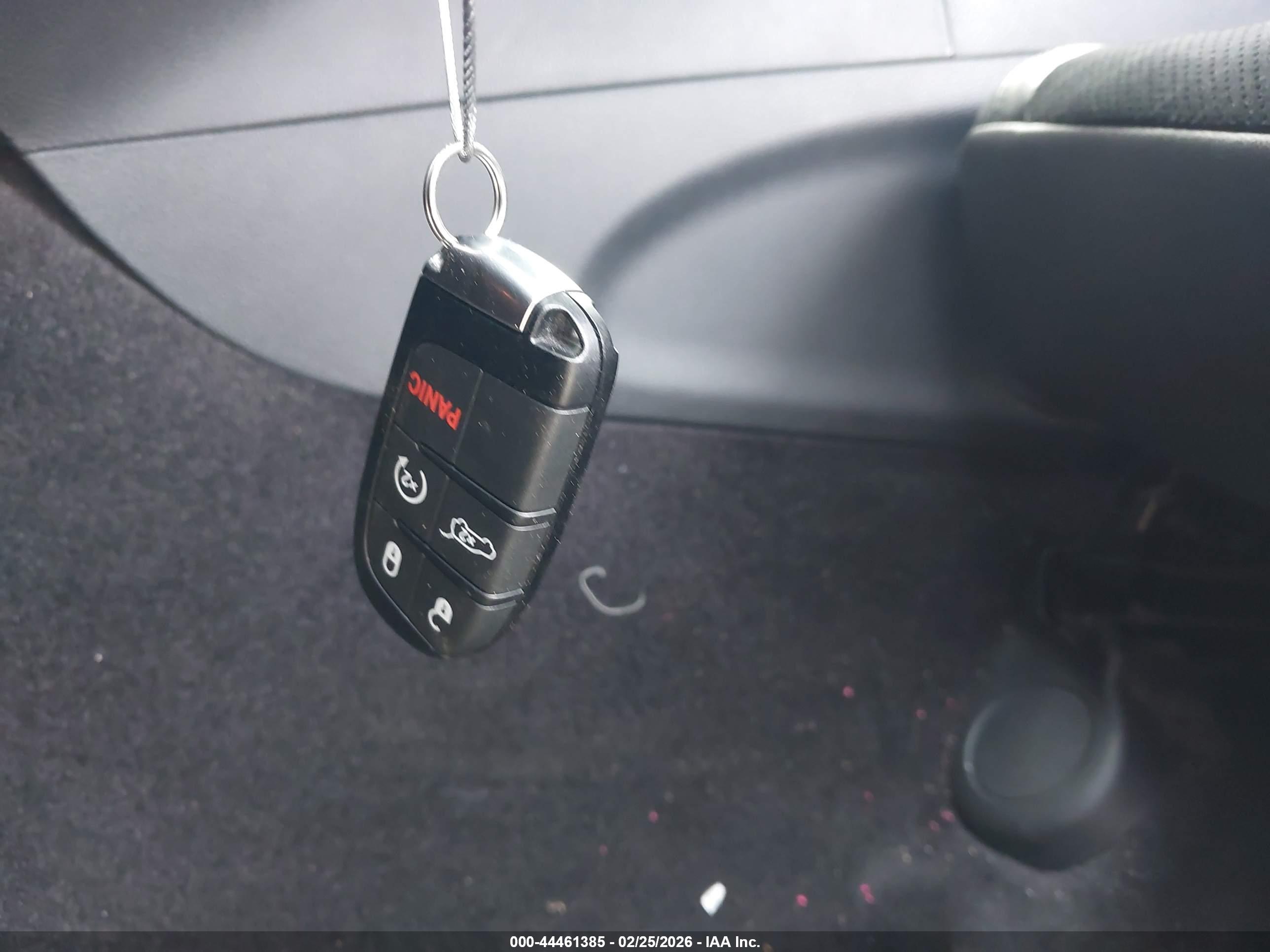 JEEP GRAND image 11