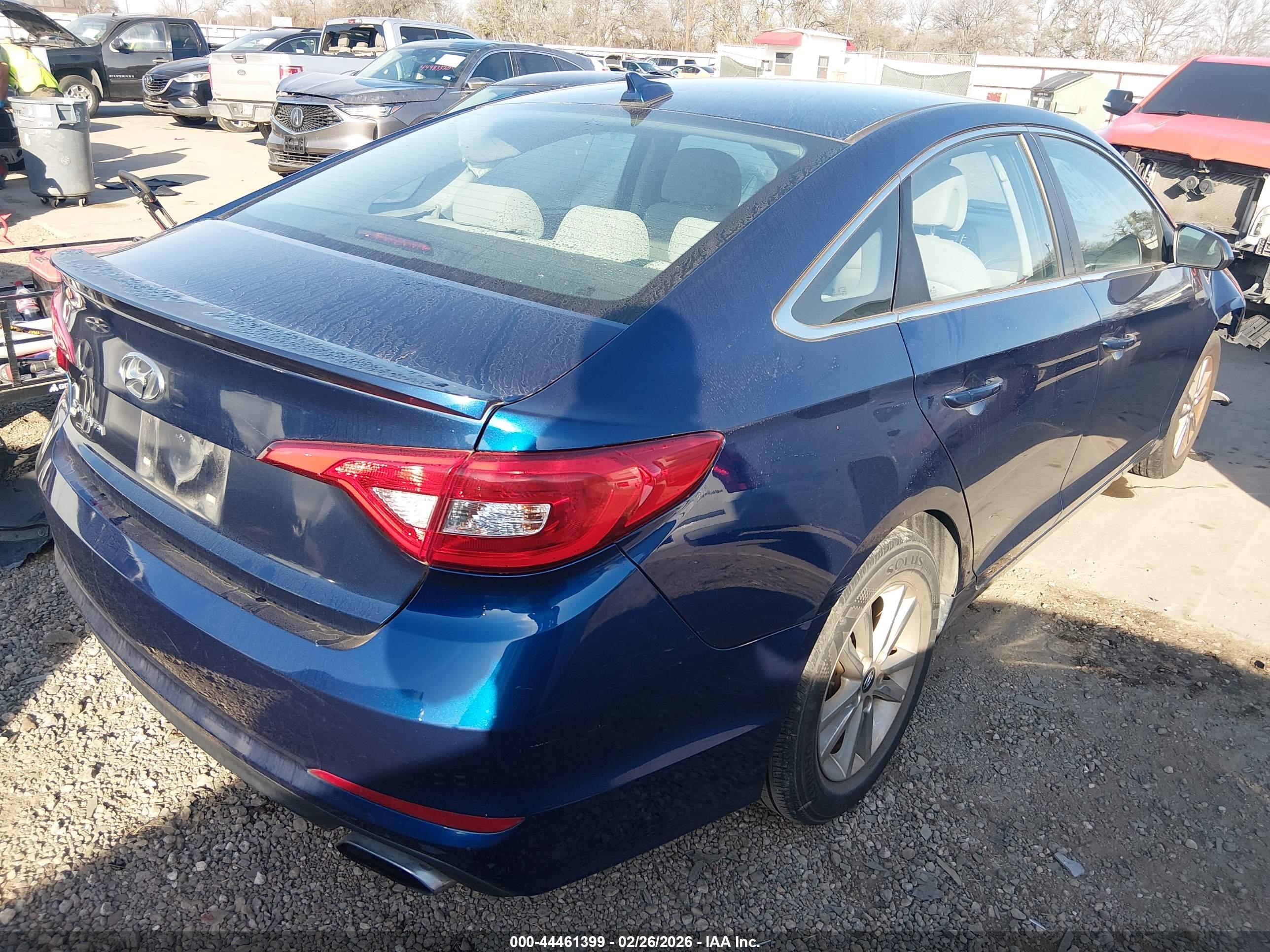 HYUNDAI SONATA image 4