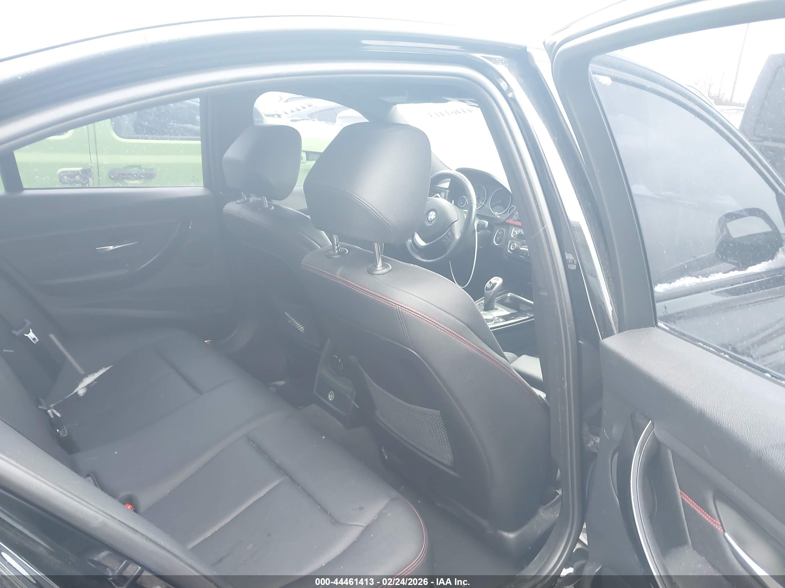BMW 328I image 8