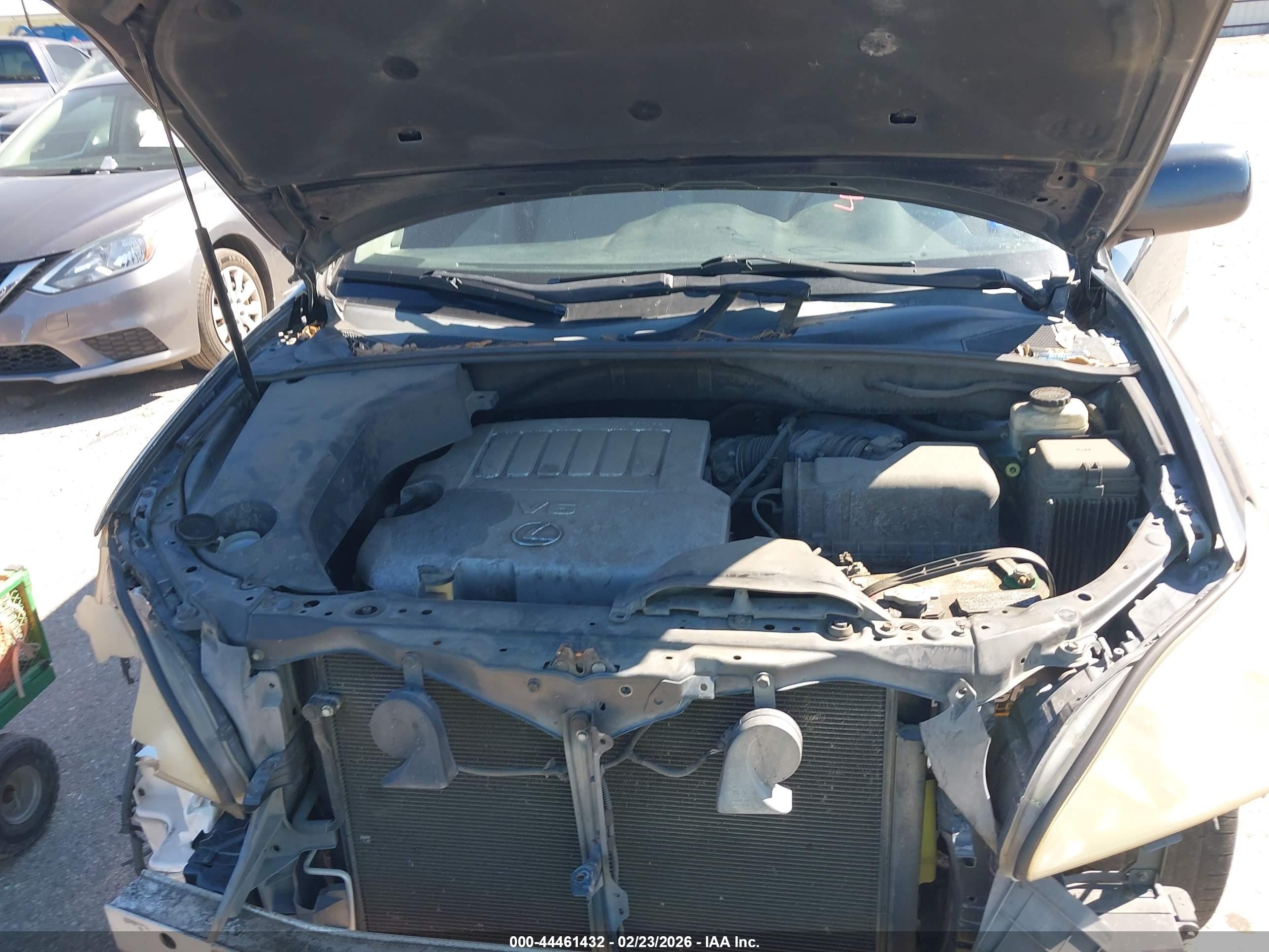 LEXUS RX image 10