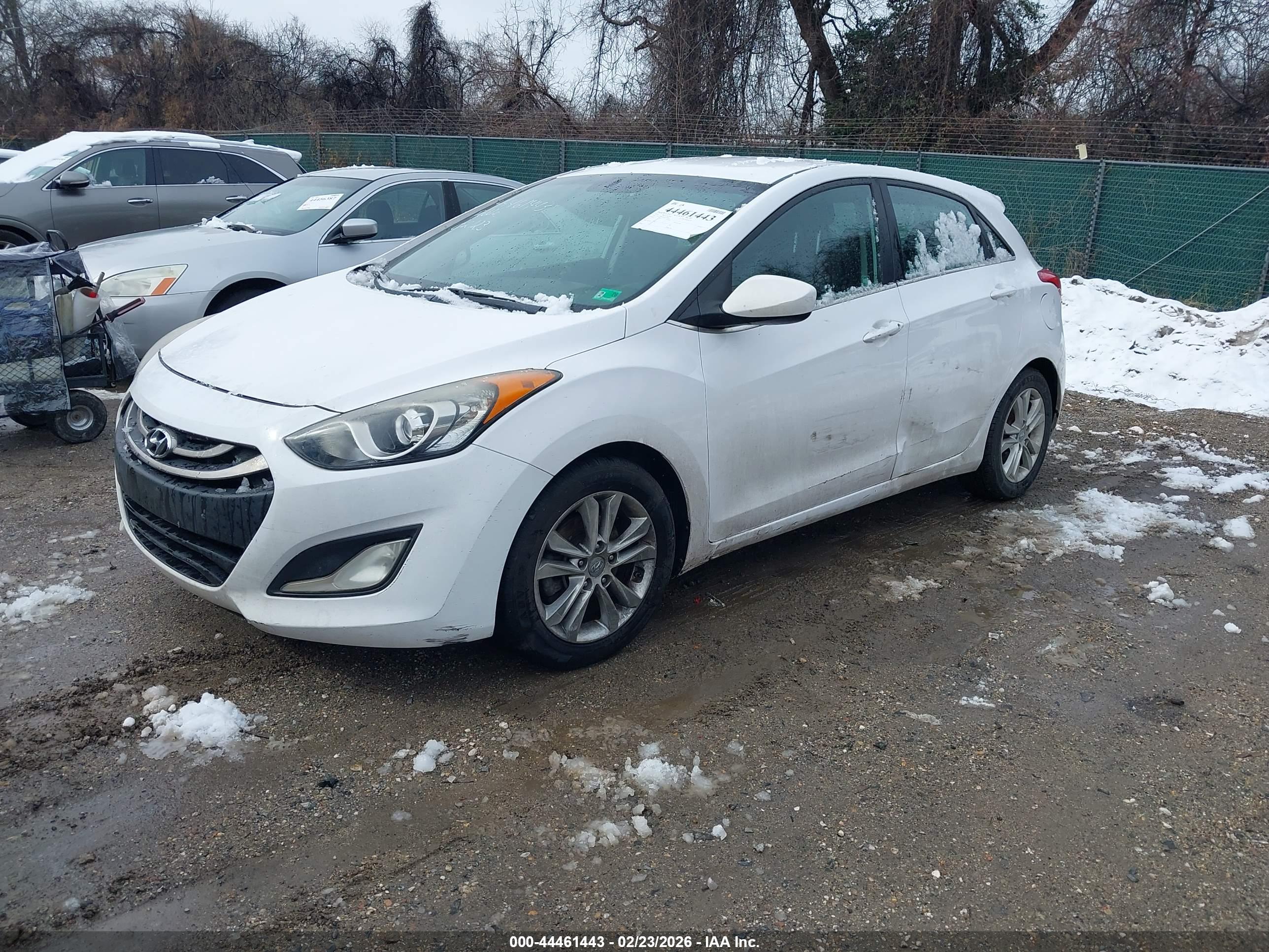 HYUNDAI ELANTRA image 2