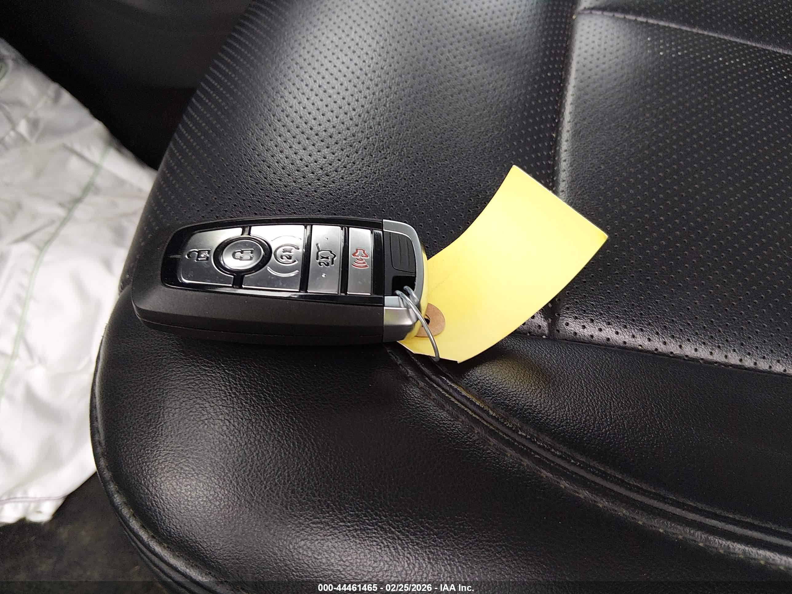 FORD EXPEDITION image 11