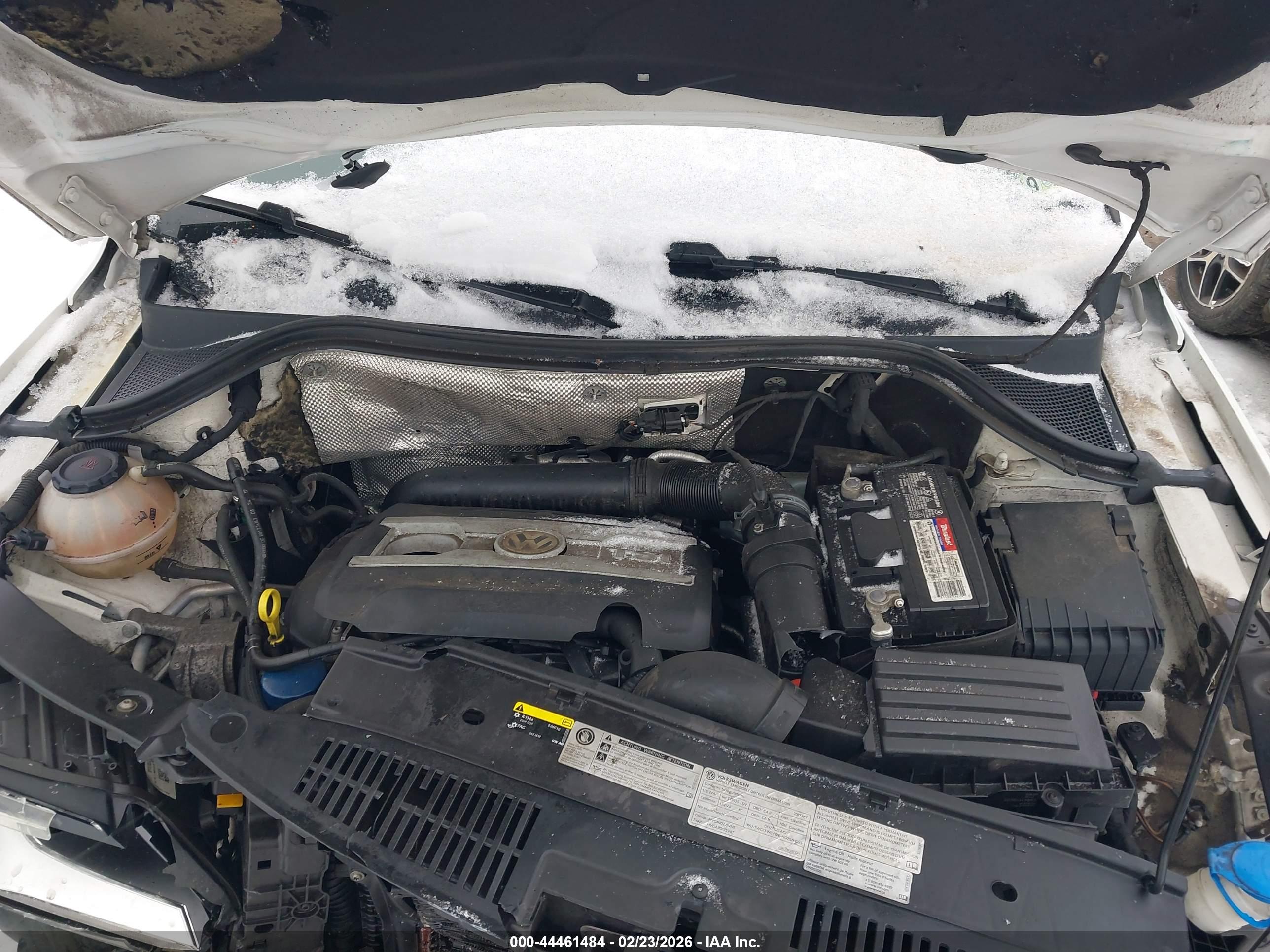 VOLKSWAGEN TIGUAN image 10