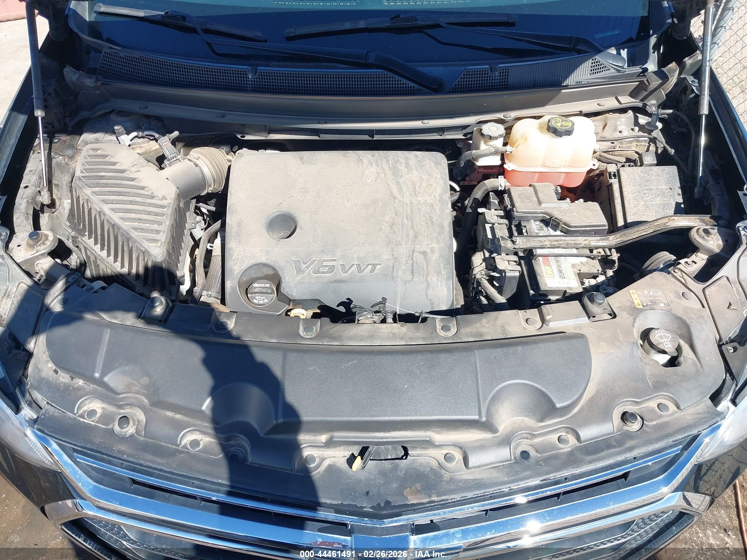 CHEVROLET TRAVERSE image 10