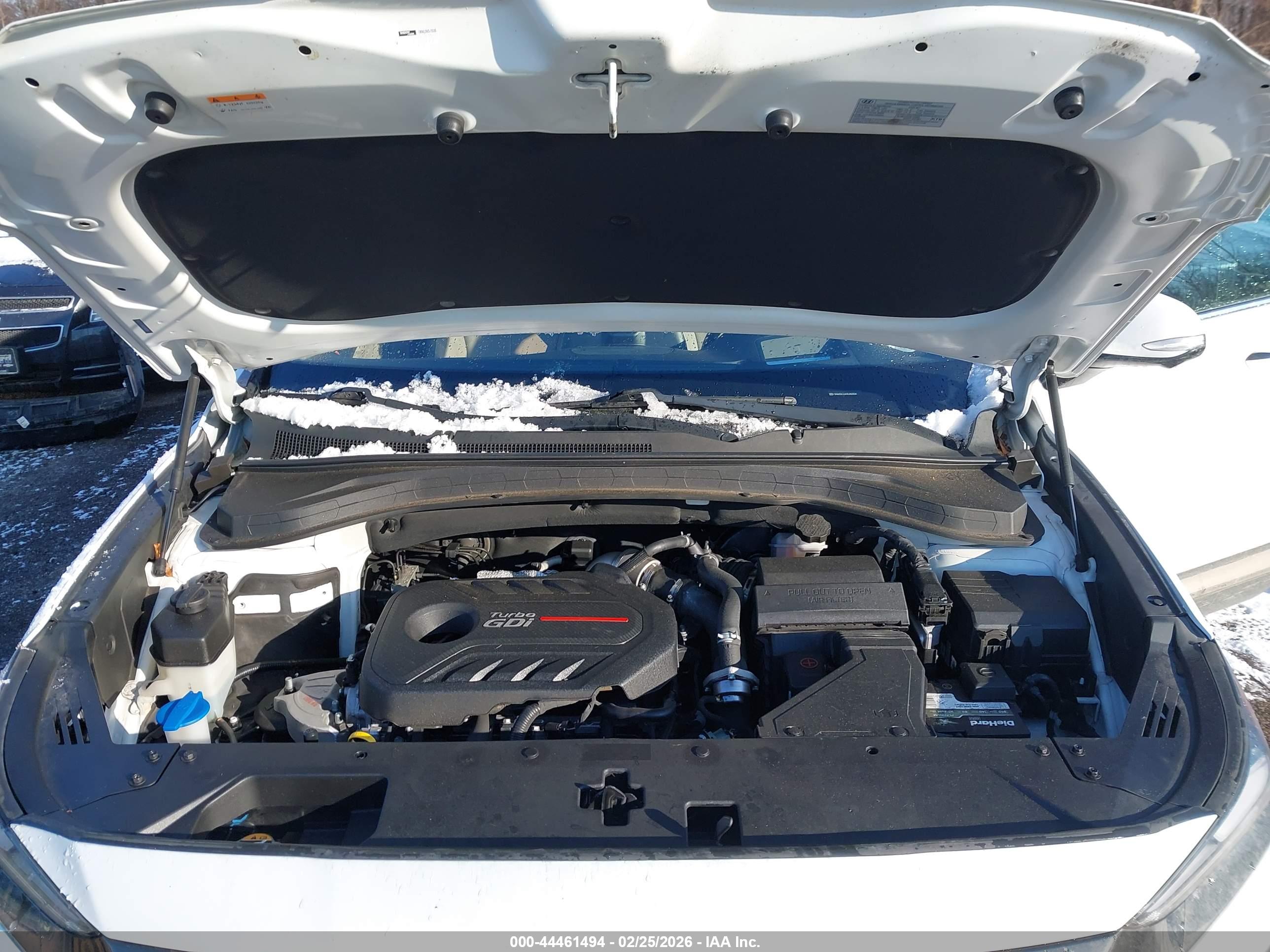HYUNDAI SANTA image 10