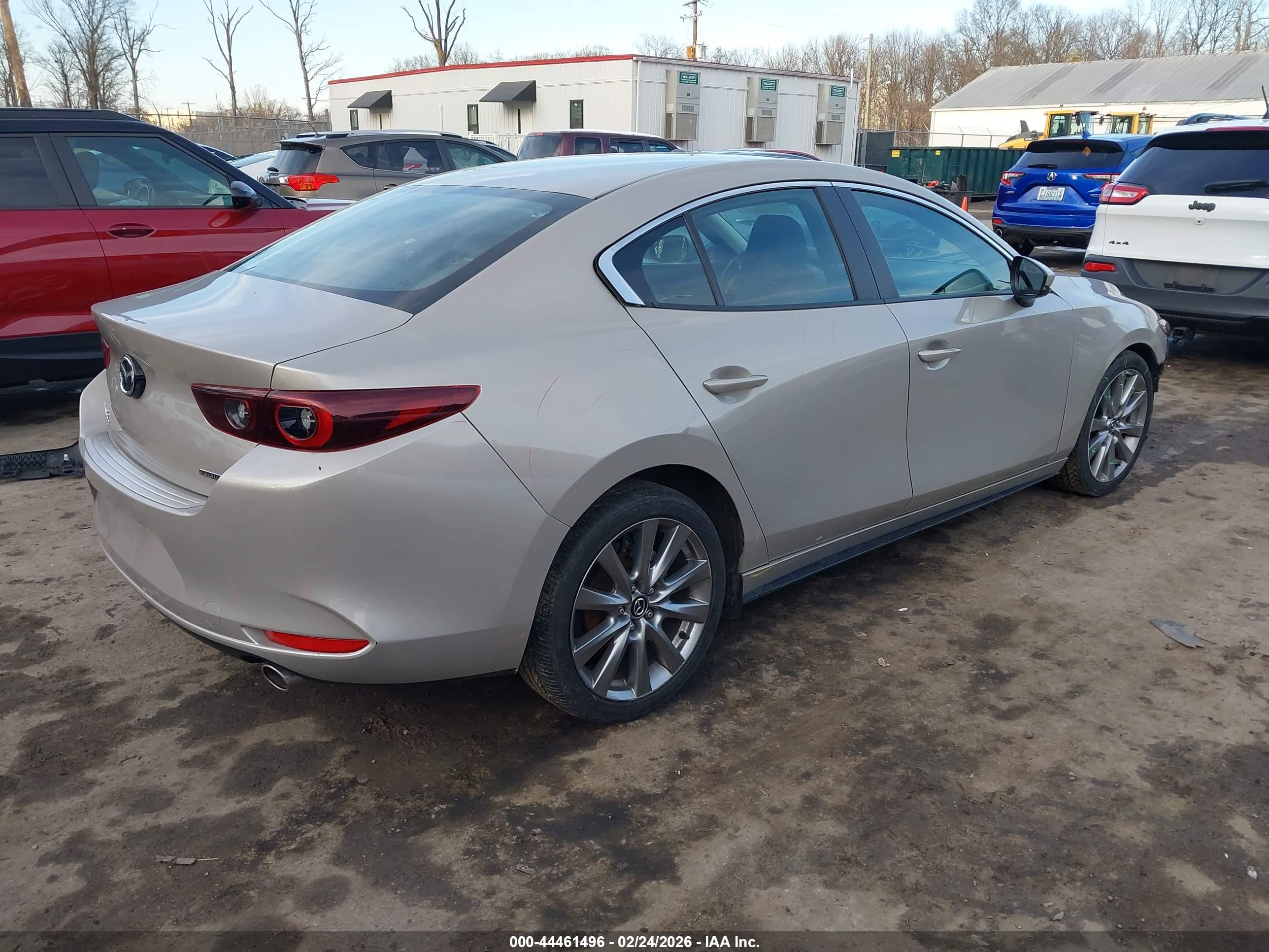 MAZDA MAZDA3 image 4